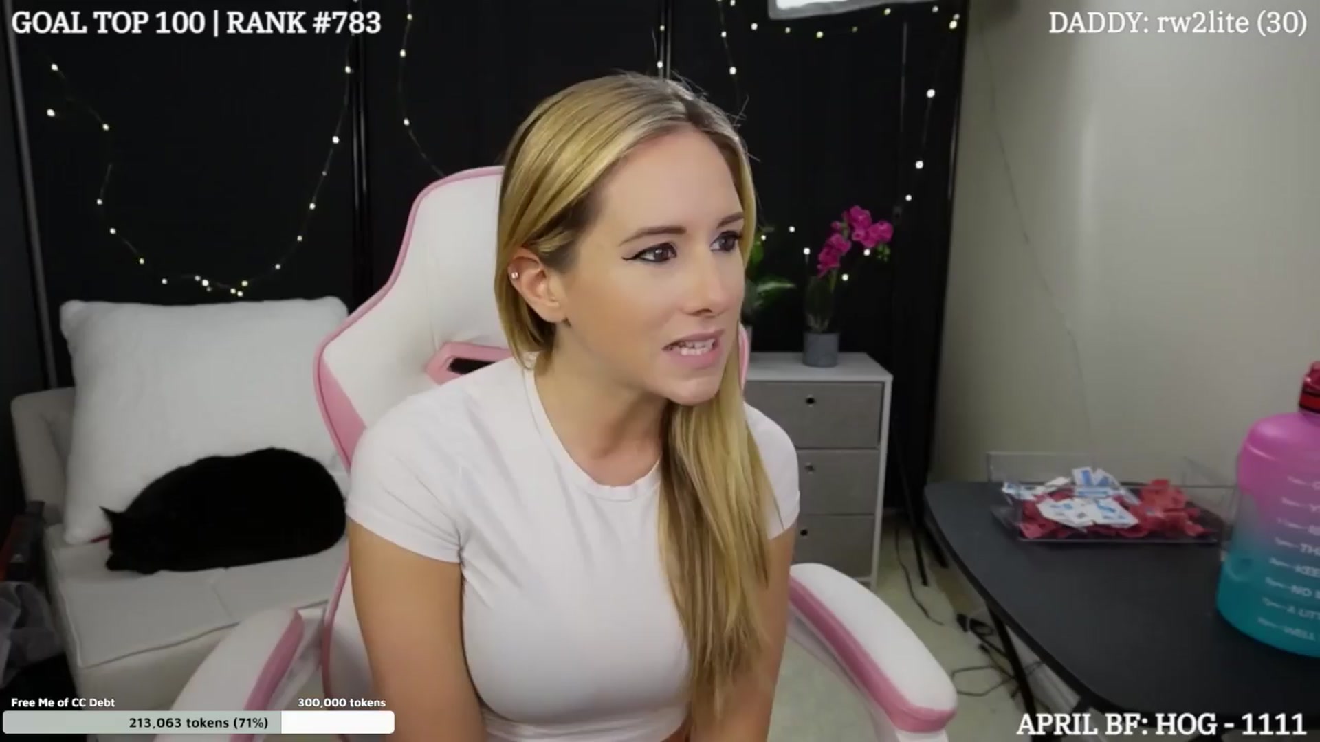 Gallery image thumbnail from DammitLexi's myfreecams stream on, 04/03/2024, 24:59 image 12 of 20