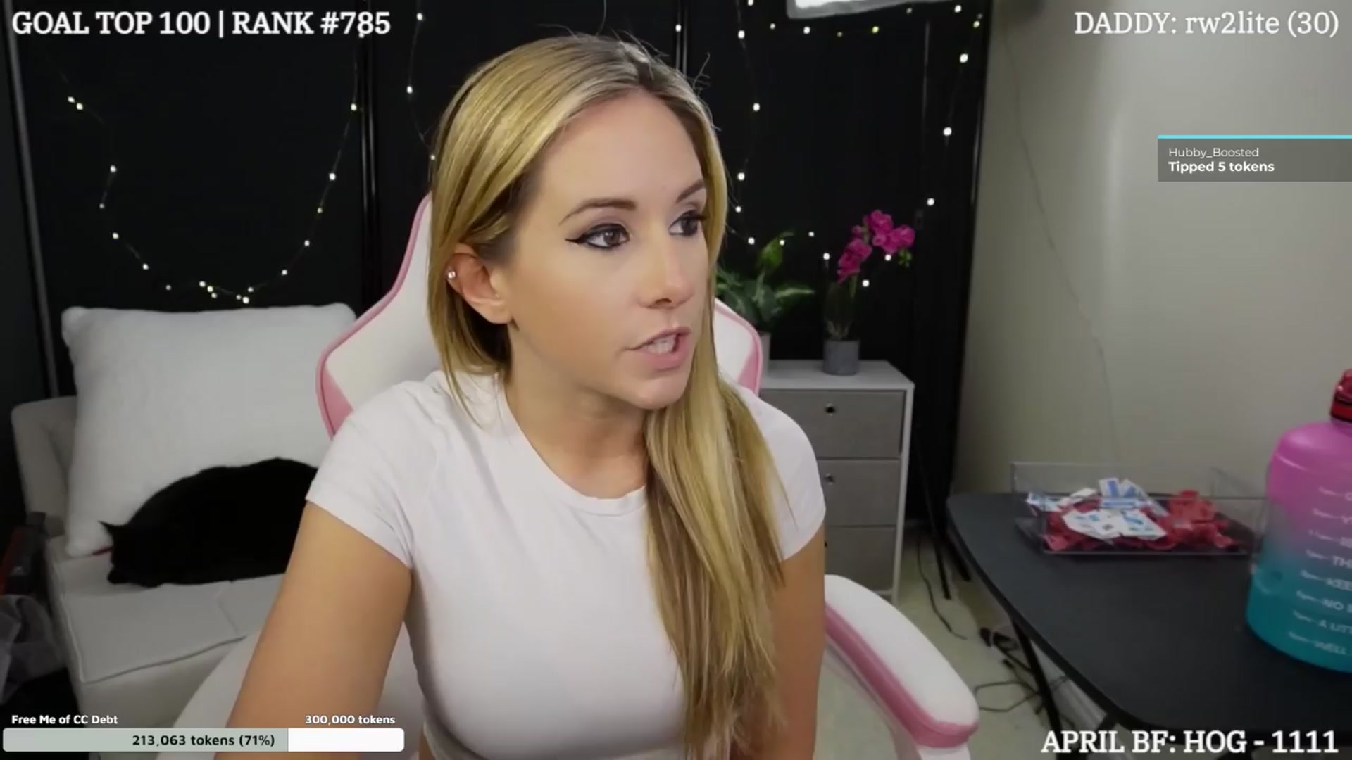 Gallery image thumbnail from DammitLexi's myfreecams stream on, 04/03/2024, 24:59 image 14 of 20