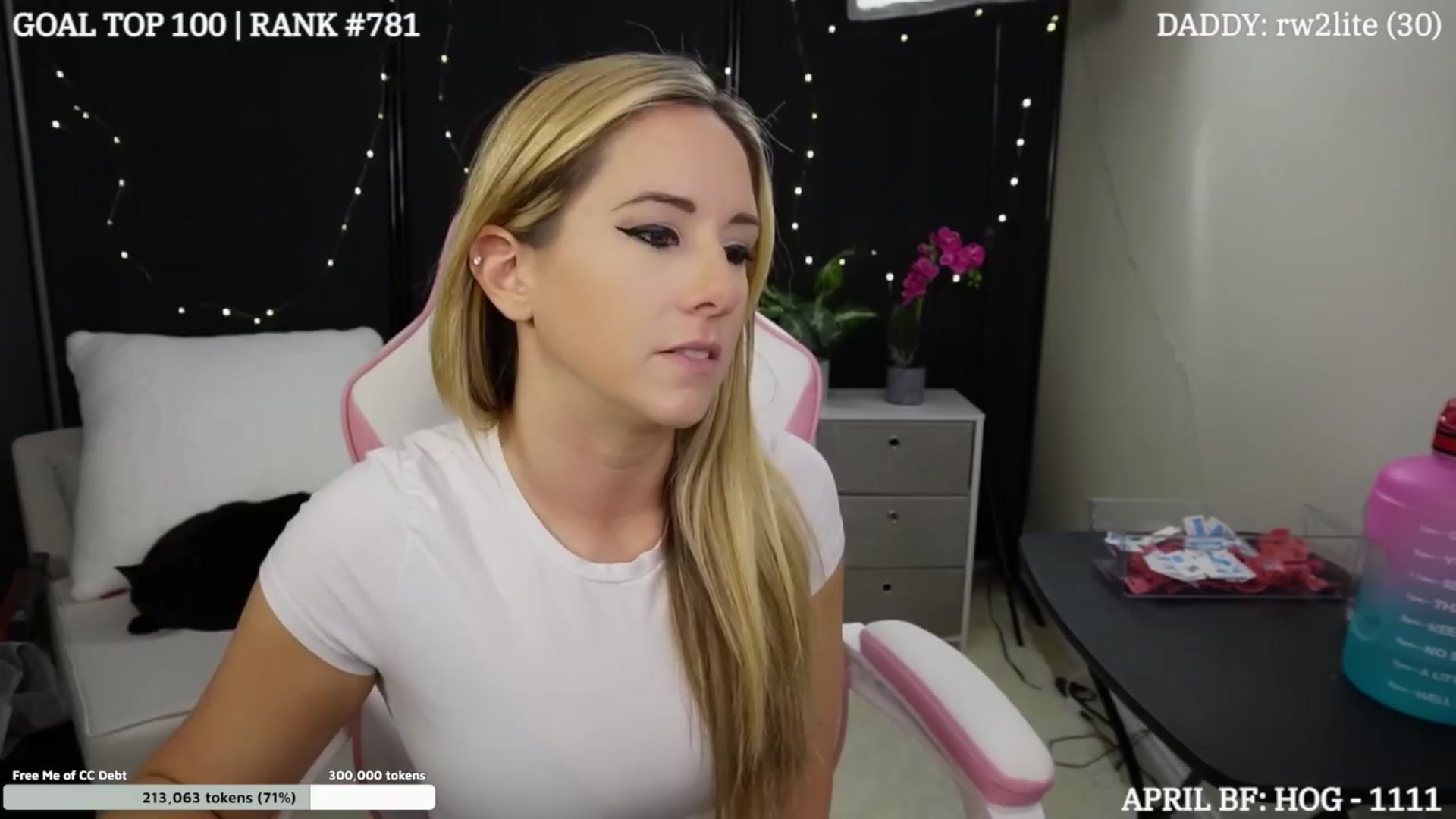 Gallery image thumbnail from DammitLexi's myfreecams stream on, 04/03/2024, 24:59 image 10 of 20