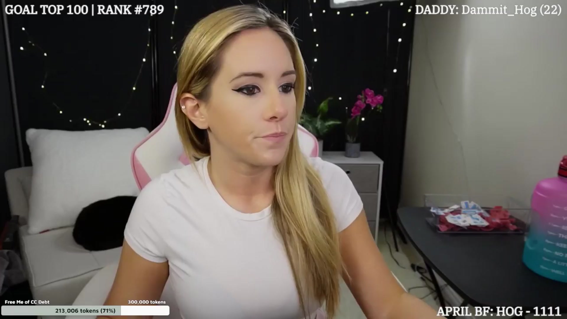Gallery image thumbnail from DammitLexi's myfreecams stream on, 04/03/2024, 24:59 image 2 of 20