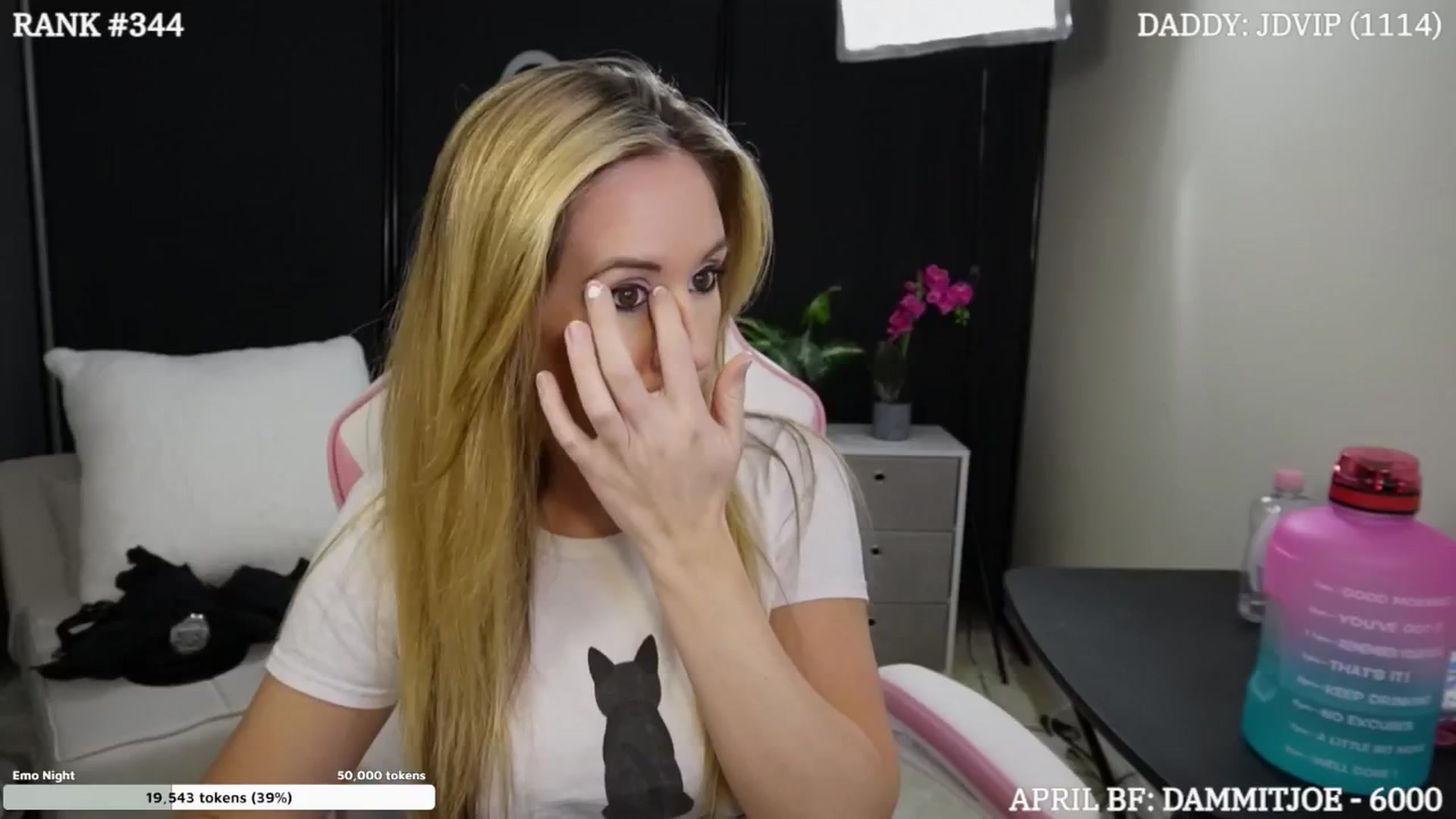 Gallery image thumbnail from DammitLexi's myfreecams stream on, 04/18/2024, 24:59 image 4 of 20