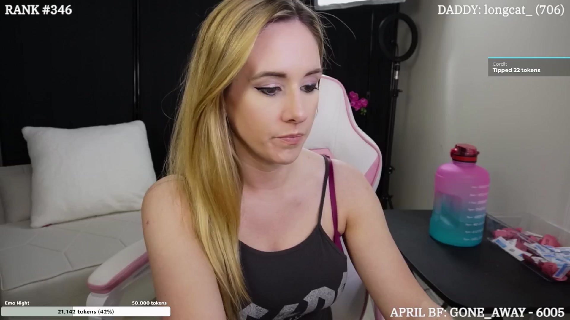 Gallery image thumbnail from DammitLexi's myfreecams stream on, 04/26/2024, 02:53 image 8 of 20