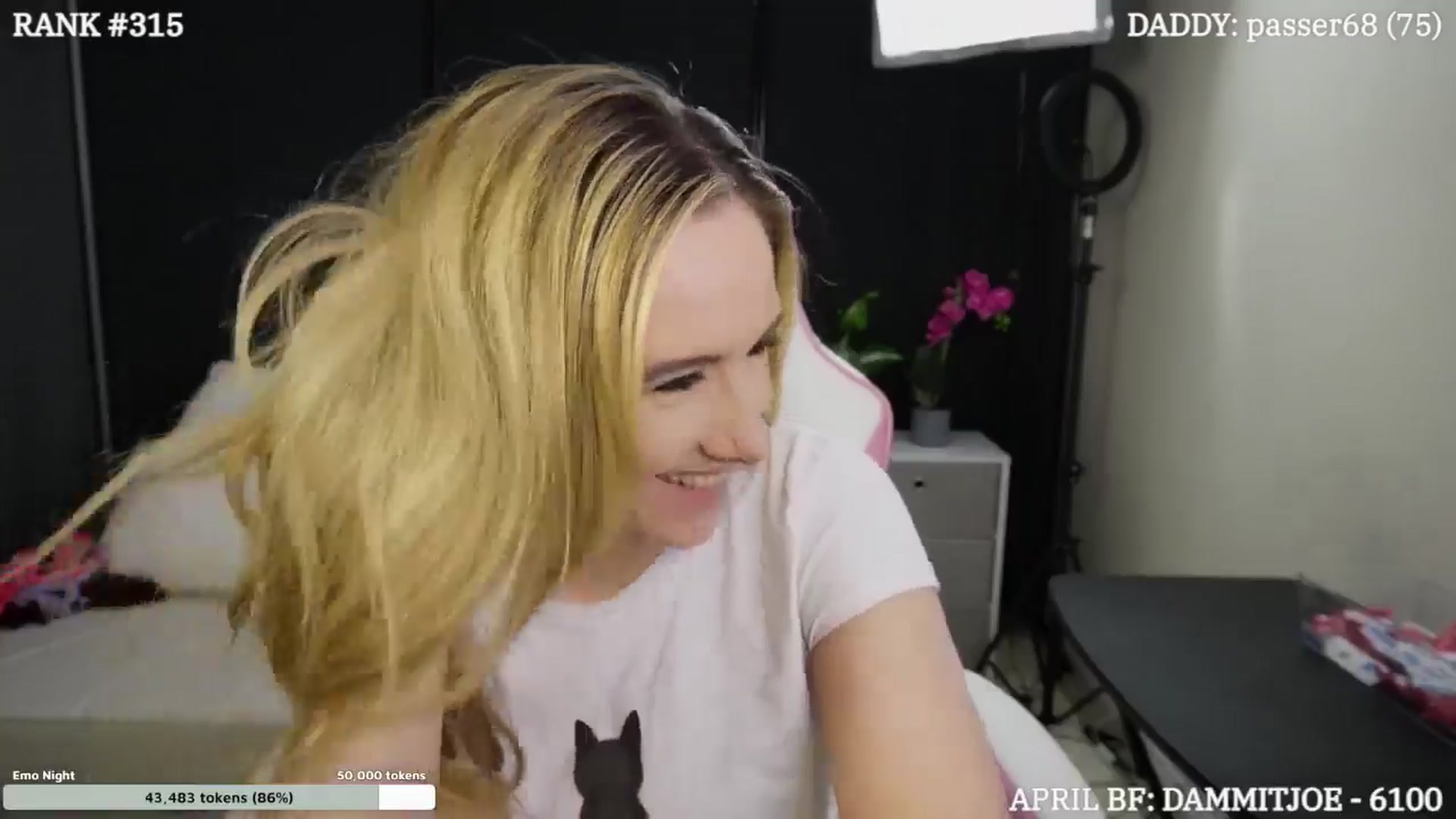 Gallery image thumbnail from DammitLexi's myfreecams stream on, 04/30/2024, 19:12 image 20 of 20