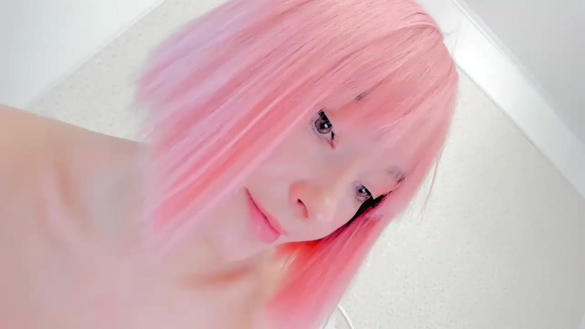 Gallery image thumbnail from DamnGooood's myfreecams stream on, 12/25/2022, 05:15 image 7 of 20