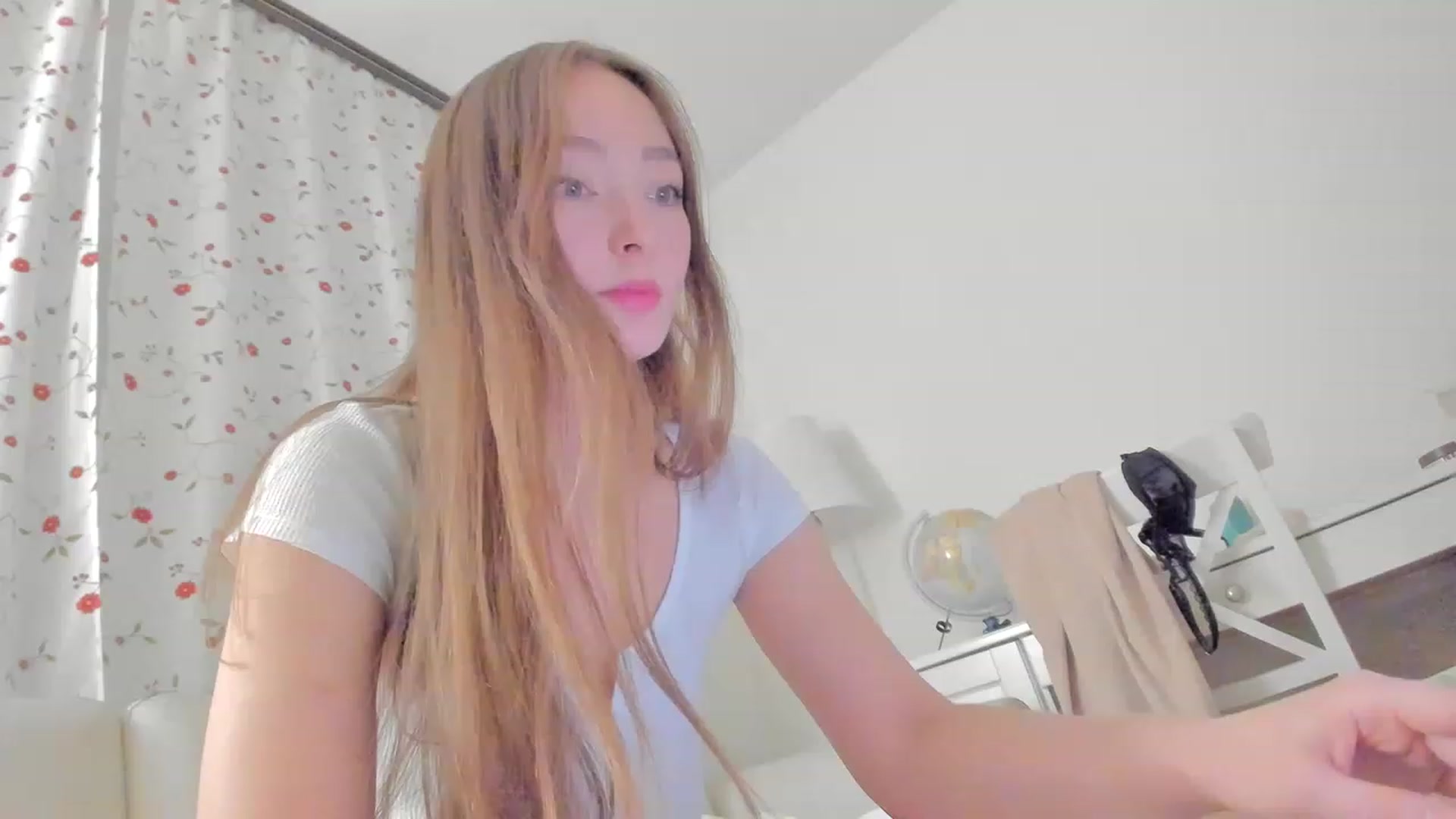Gallery image thumbnail from DamnGooood's myfreecams stream on, 01/27/2023, 15:00 image 19 of 20