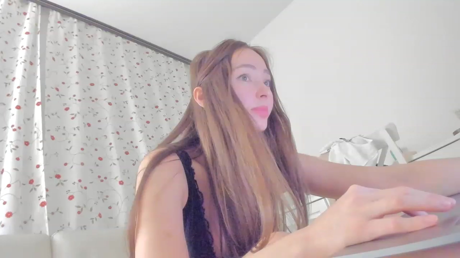 Gallery image thumbnail from DamnGooood's myfreecams stream on, 01/27/2023, 17:21 image 7 of 20