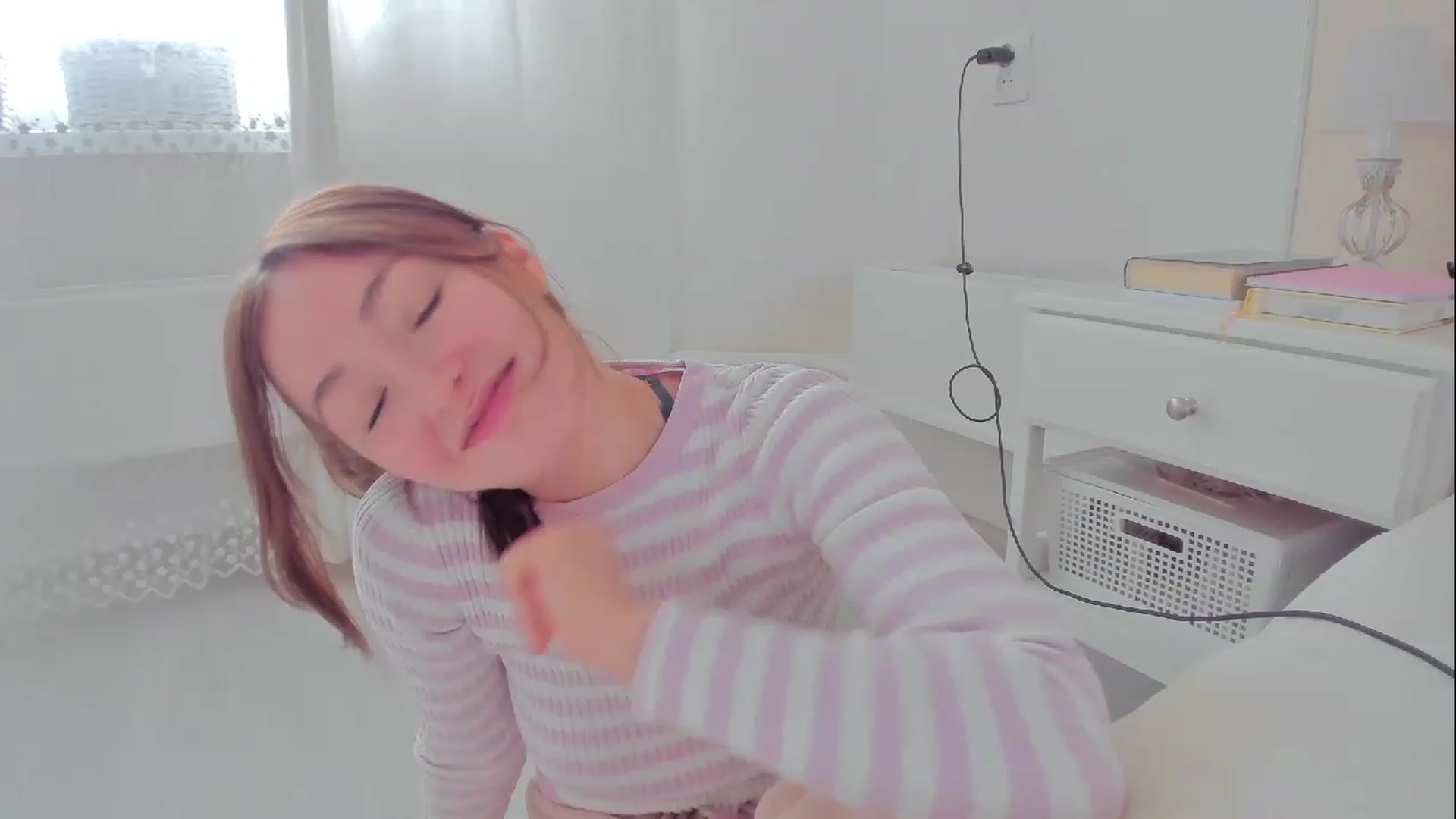 Gallery image thumbnail from DamnGooood's myfreecams stream on, 01/30/2023, 10:14 image 7 of 20