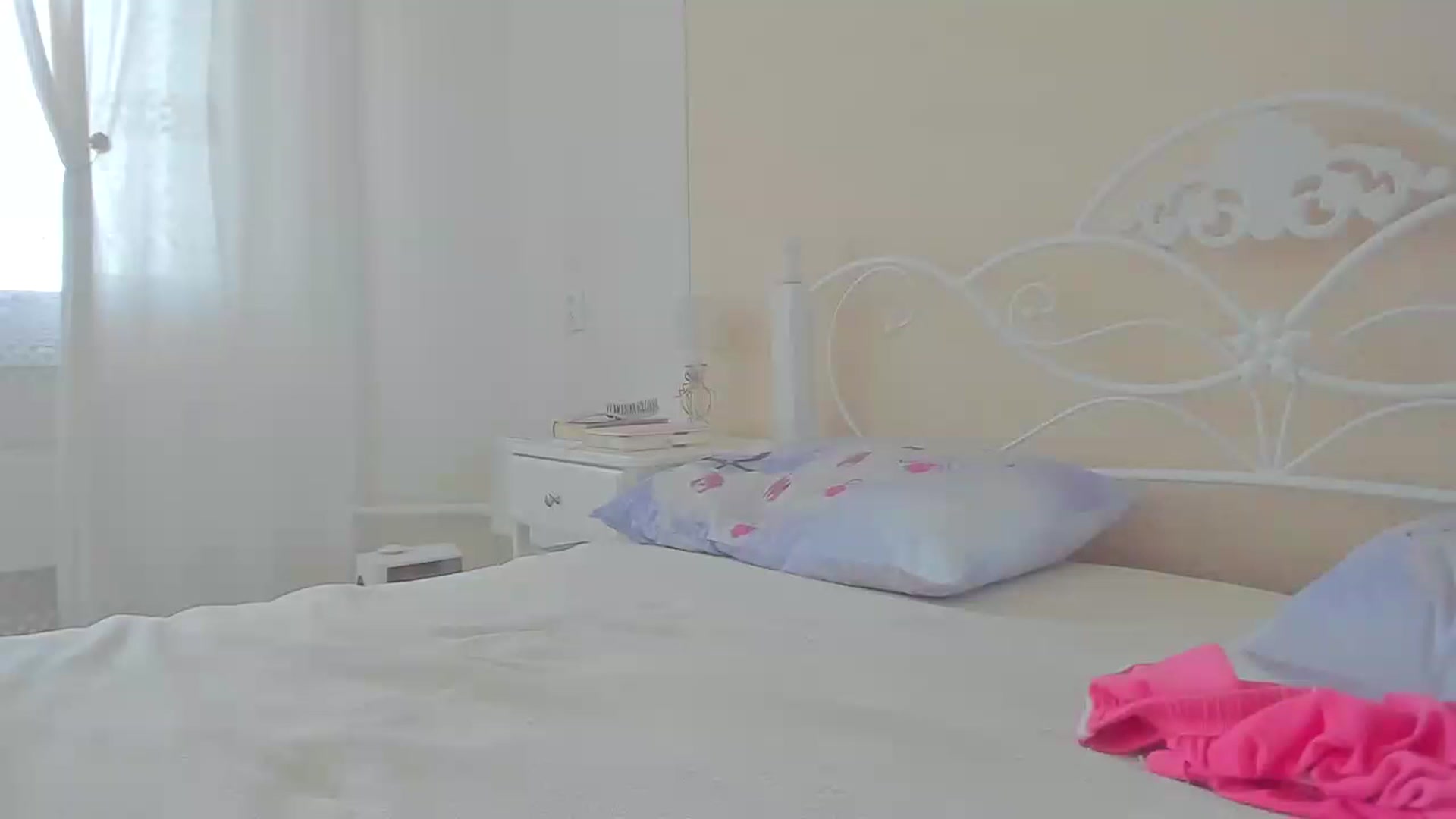 Gallery image thumbnail from DamnGooood's myfreecams stream on, 02/02/2023, 07:27 image 13 of 20