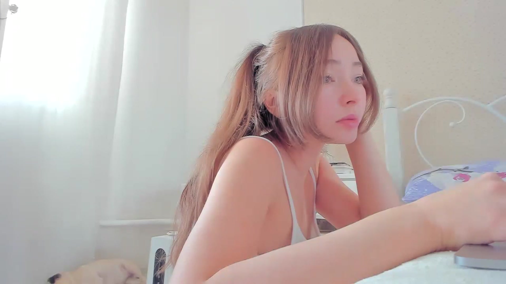 Gallery image thumbnail from DamnGooood's myfreecams stream on, 02/02/2023, 09:05 image 8 of 20