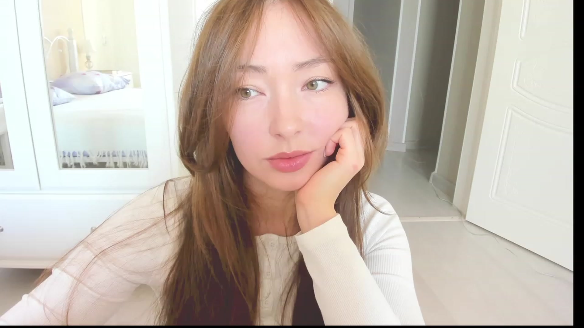 Gallery image thumbnail from DamnGooood's myfreecams stream on, 03/21/2023, 08:12 image 2 of 20