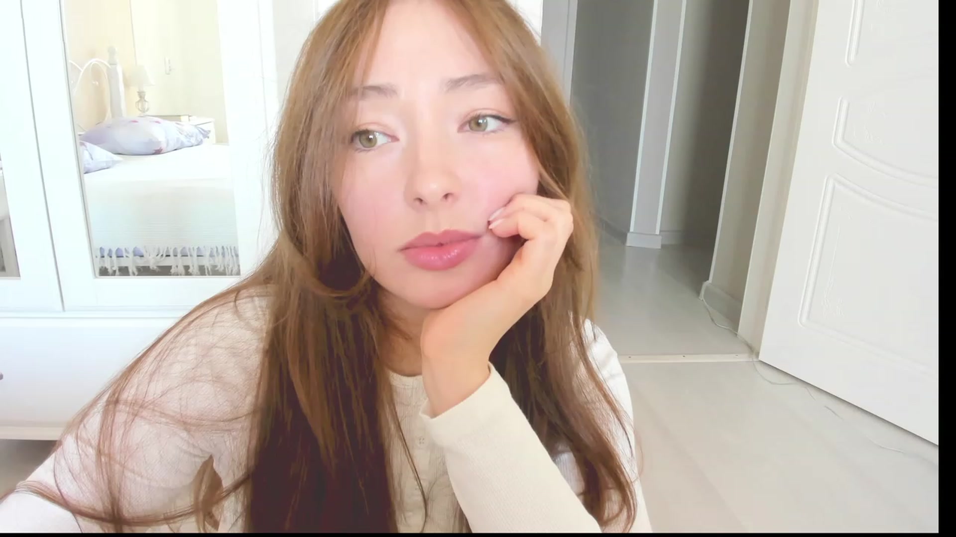 Gallery image thumbnail from DamnGooood's myfreecams stream on, 03/21/2023, 08:12 image 4 of 20