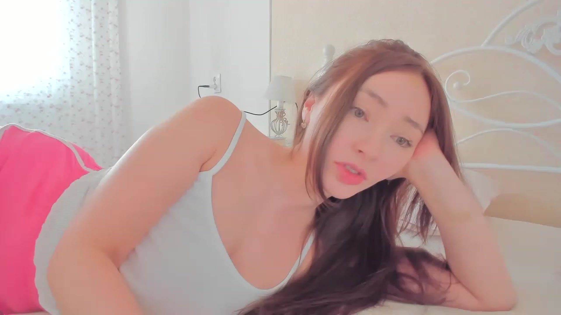 Gallery image thumbnail from DamnGooood's myfreecams stream on, 04/02/2023, 10:37 image 15 of 20