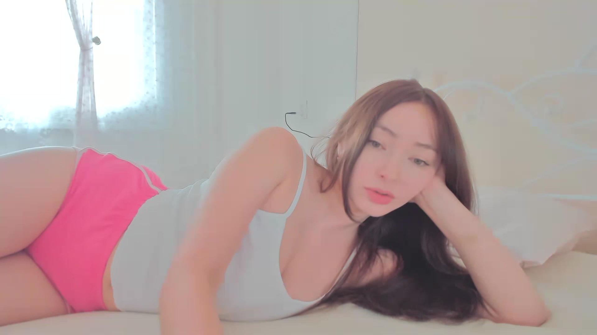 Gallery image thumbnail from DamnGooood's myfreecams stream on, 04/02/2023, 10:37 image 20 of 20