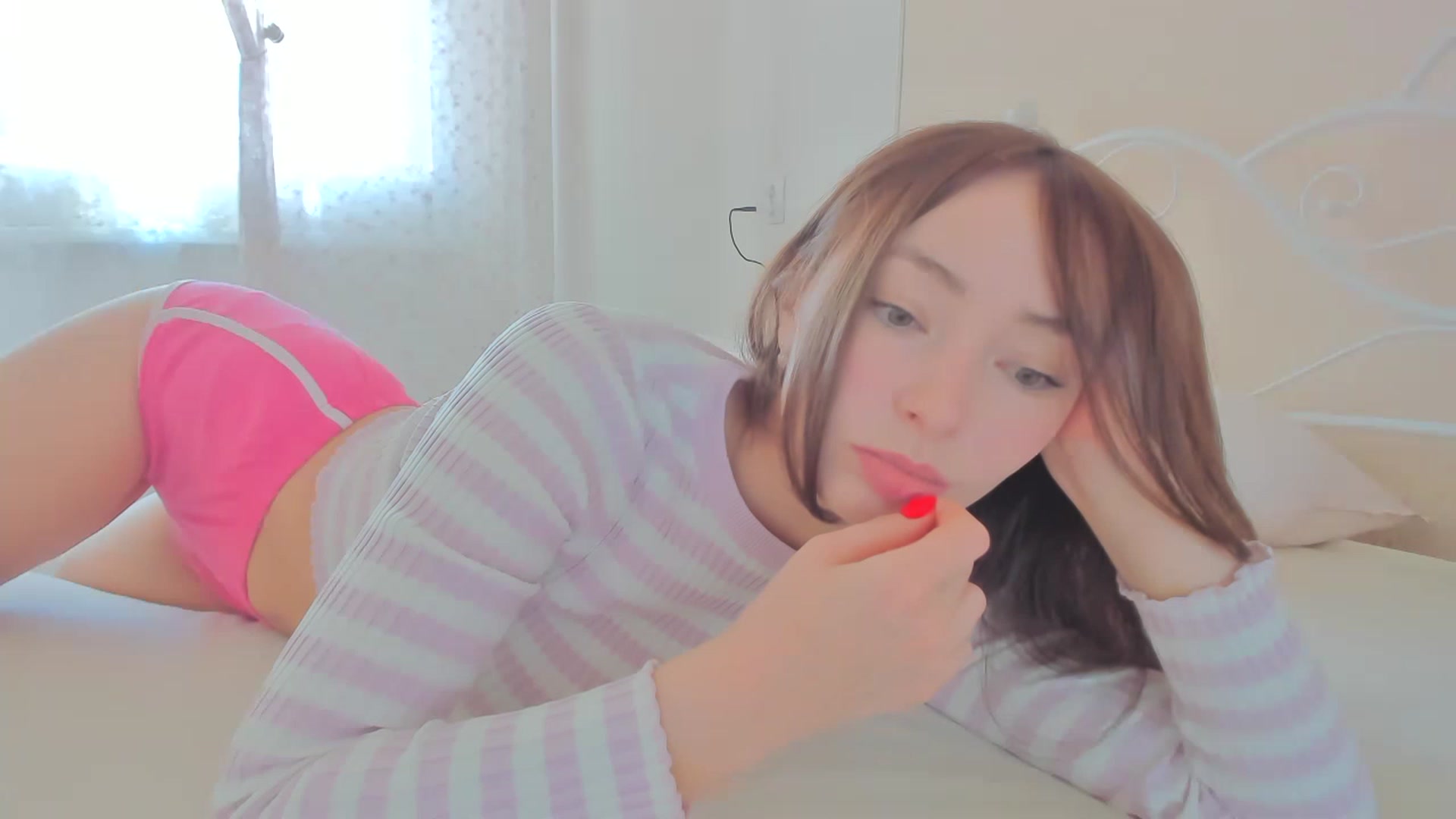 Gallery image thumbnail from DamnGooood's myfreecams stream on, 04/05/2023, 06:22 image 10 of 20