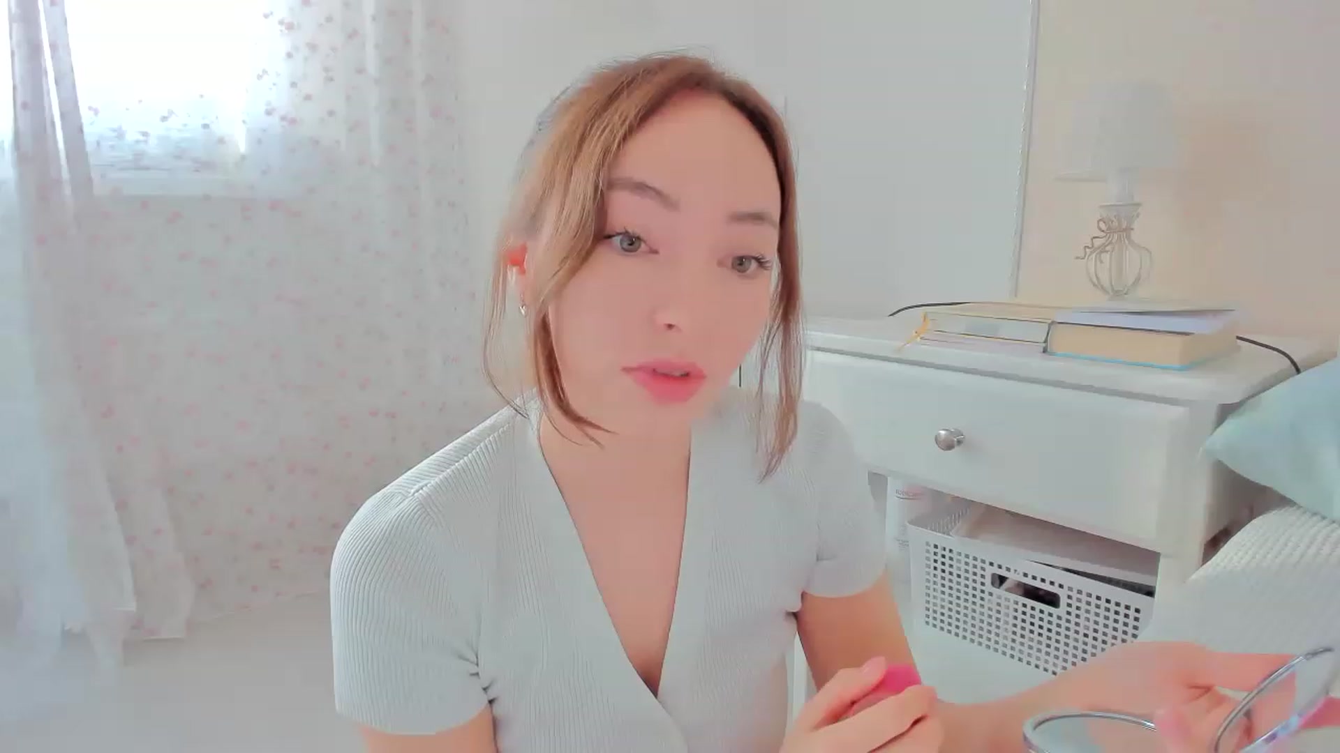 Gallery image thumbnail from DamnGooood's myfreecams stream on, 04/26/2023, 11:25 image 10 of 20