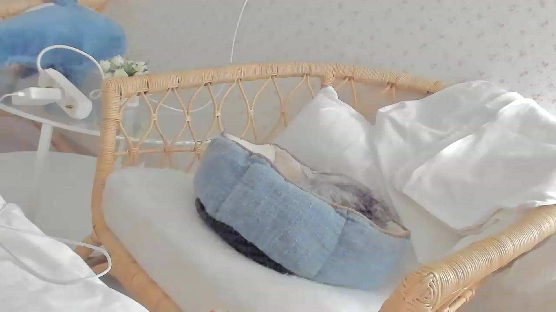 Gallery image thumbnail from DamnGooood's myfreecams stream on, 04/30/2023, 18:31 image 14 of 20