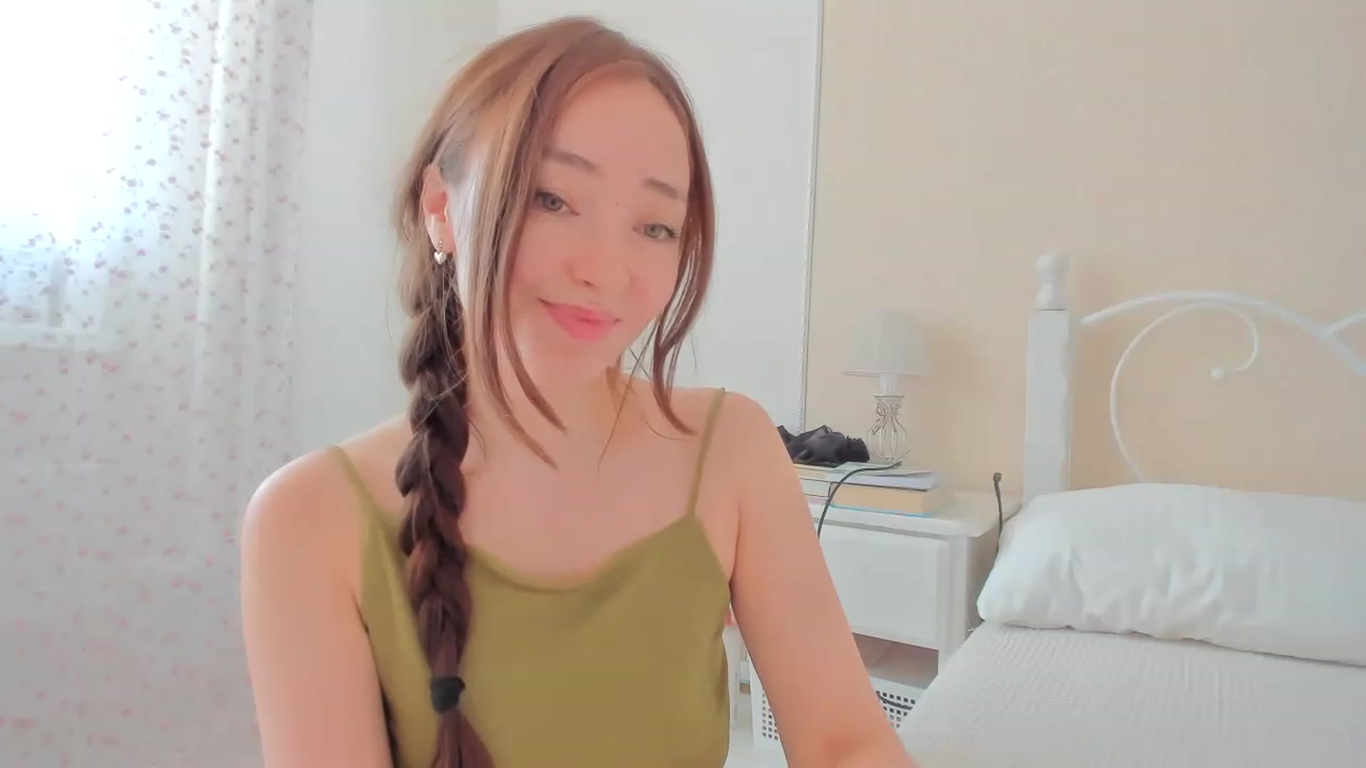 Gallery image thumbnail from DamnGooood's myfreecams stream on, 05/13/2023, 07:56 image 17 of 20