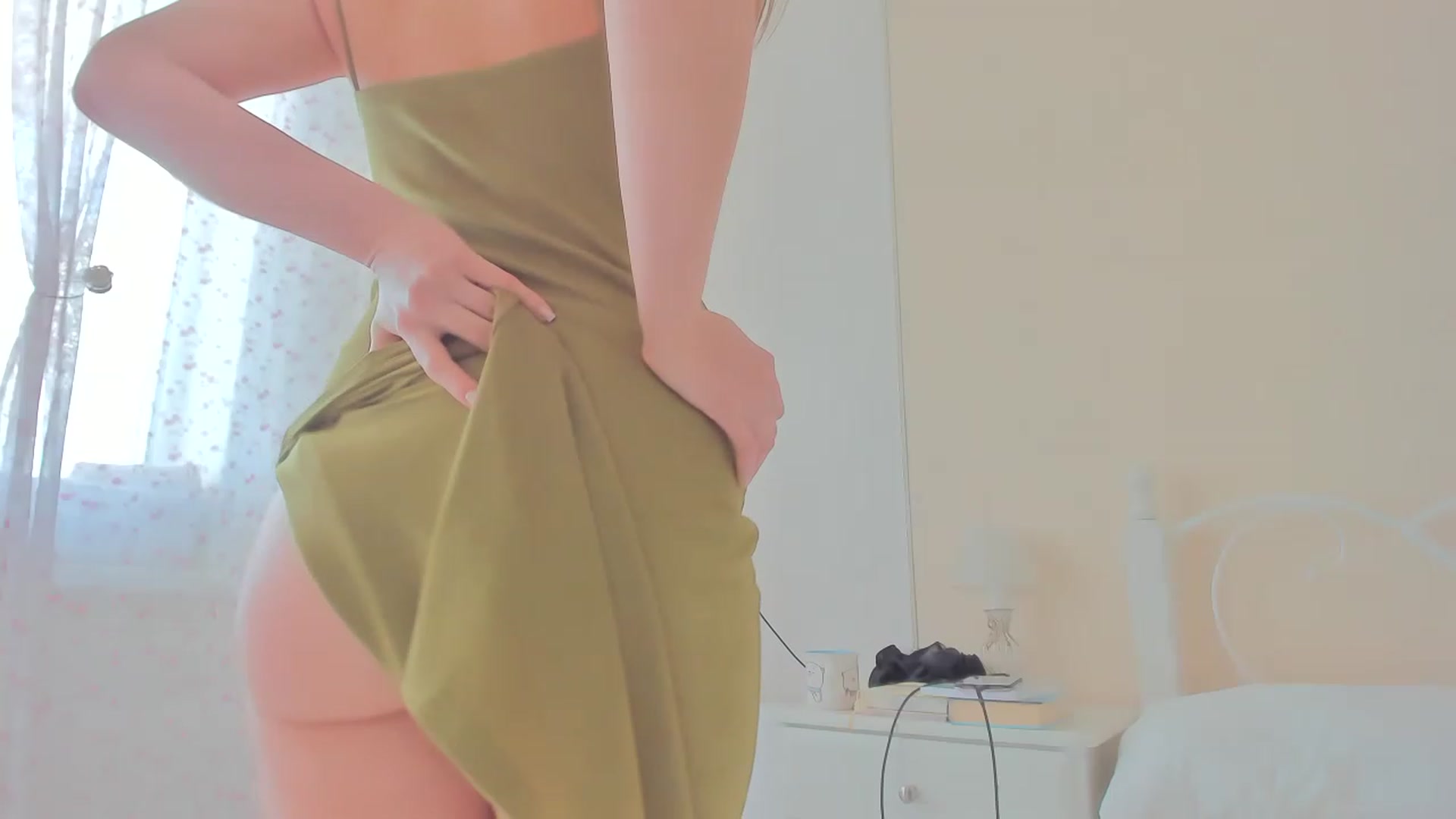 Gallery image thumbnail from DamnGooood's myfreecams stream on, 05/13/2023, 07:56 image 6 of 20
