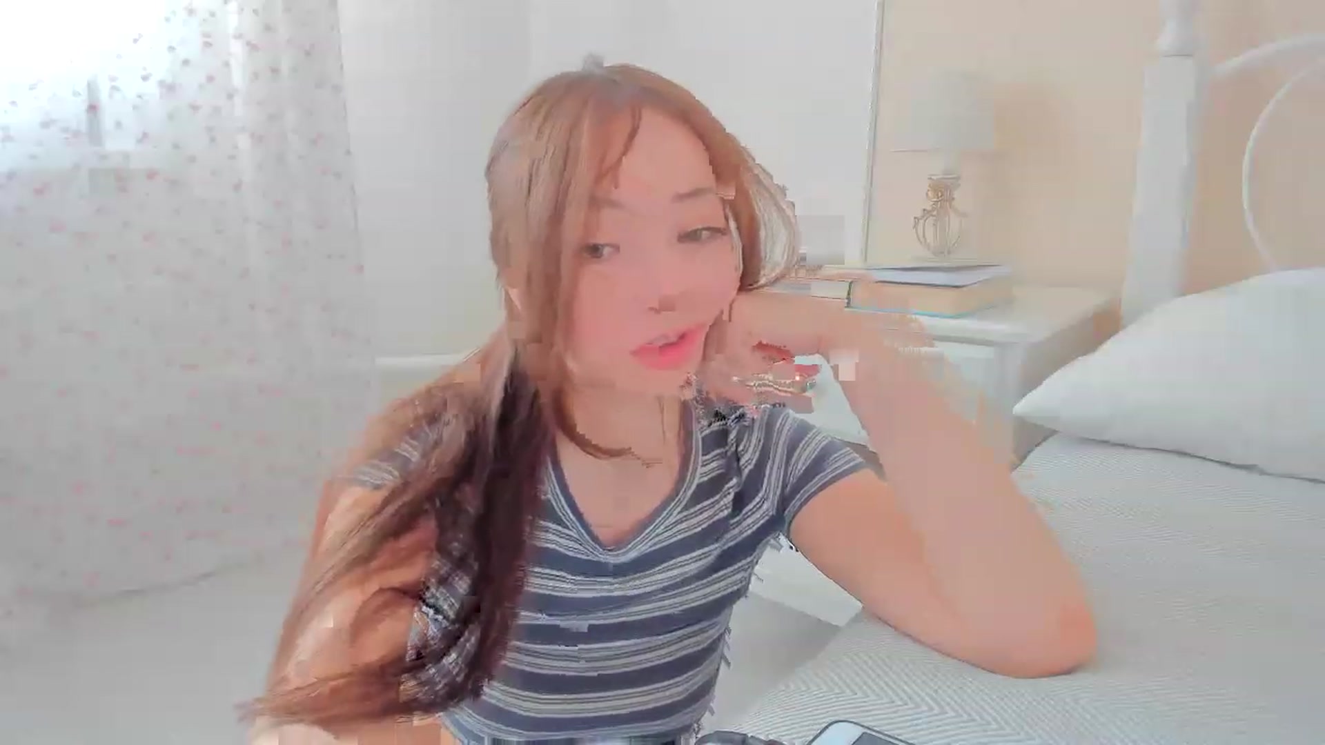 Gallery image thumbnail from DamnGooood's myfreecams stream on, 05/18/2023, 08:50 image 14 of 20