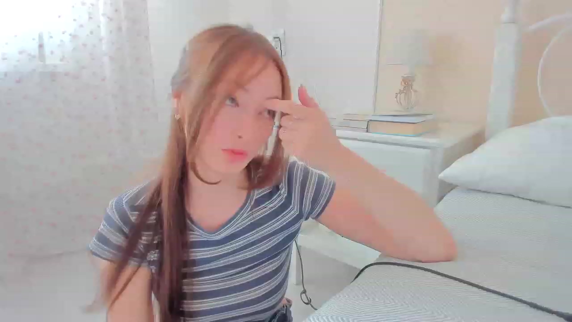Gallery image thumbnail from DamnGooood's myfreecams stream on, 05/18/2023, 08:50 image 12 of 20