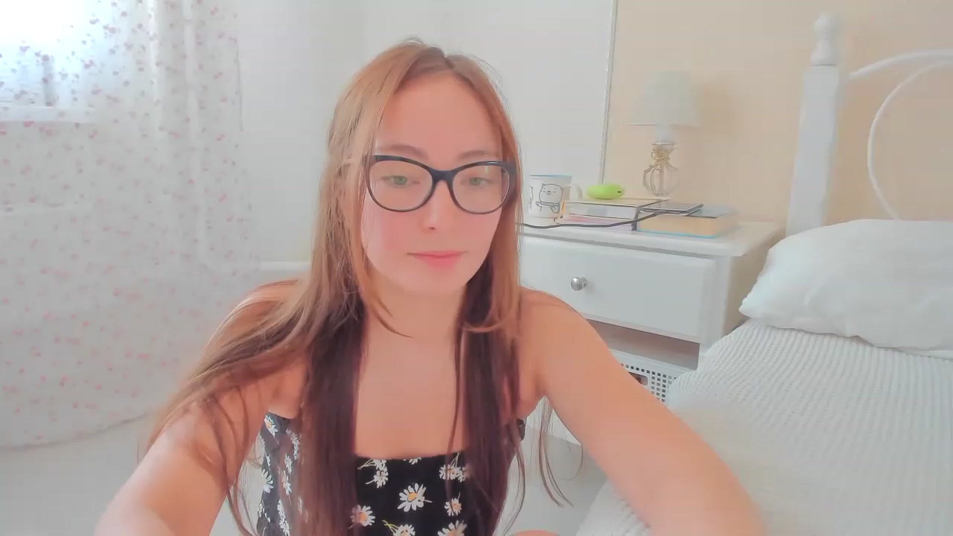 Gallery image thumbnail from DamnGooood's myfreecams stream on, 06/16/2023, 08:49 image 1 of 20