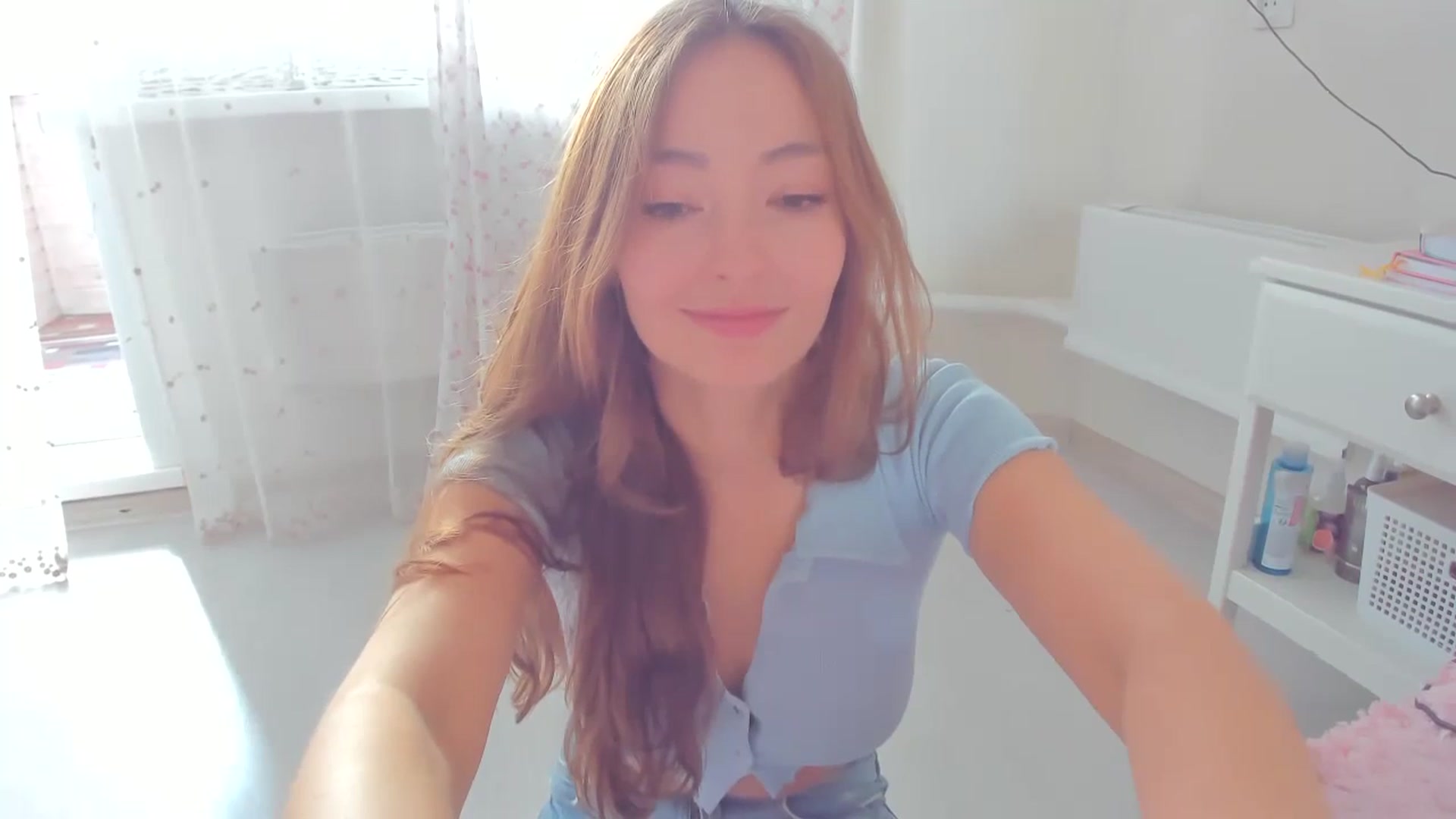 Gallery image thumbnail from DamnGooood's myfreecams stream on, 09/15/2023, 09:18 image 6 of 20