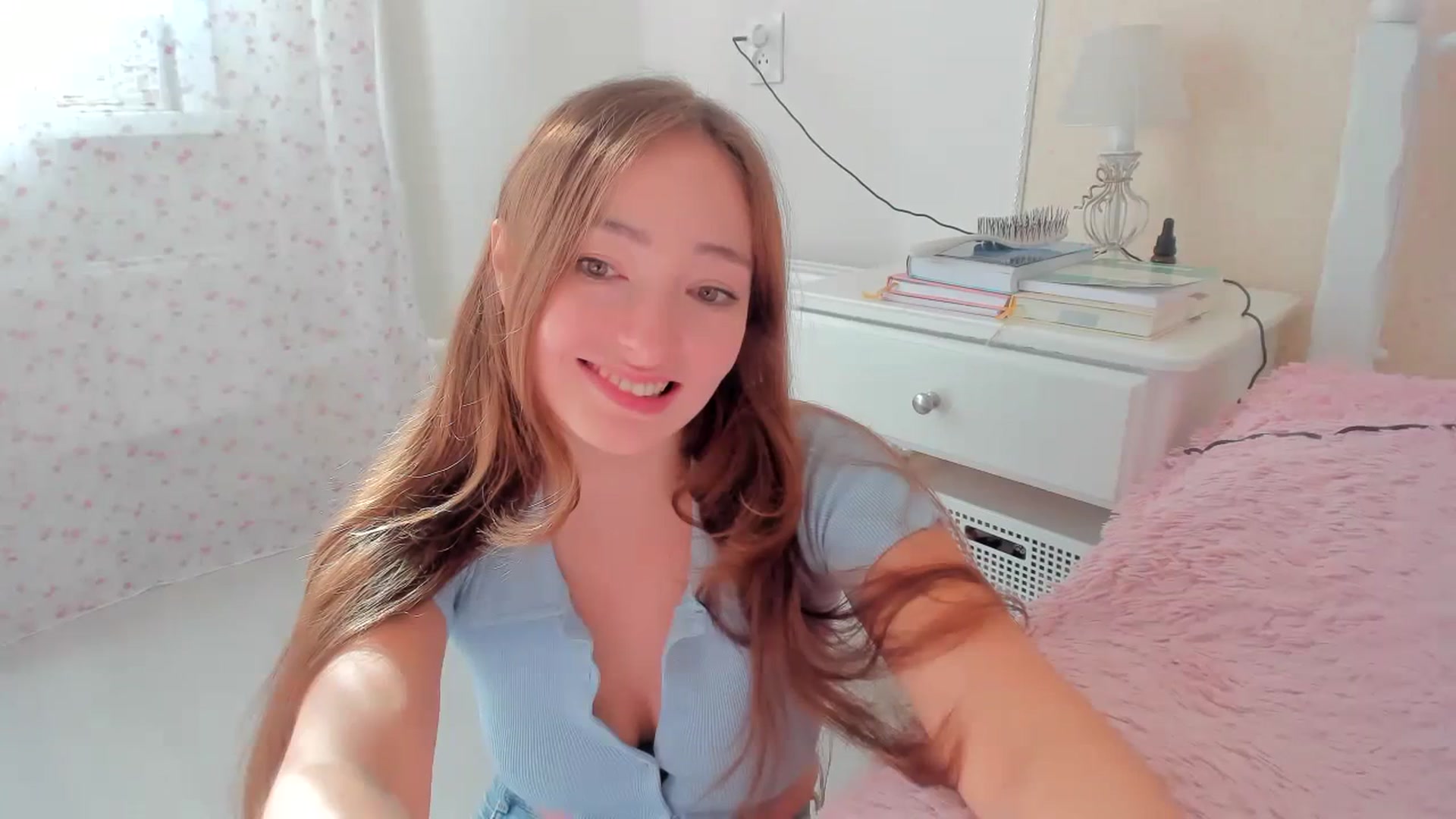 Gallery image thumbnail from DamnGooood's myfreecams stream on, 09/15/2023, 09:57 image 5 of 20