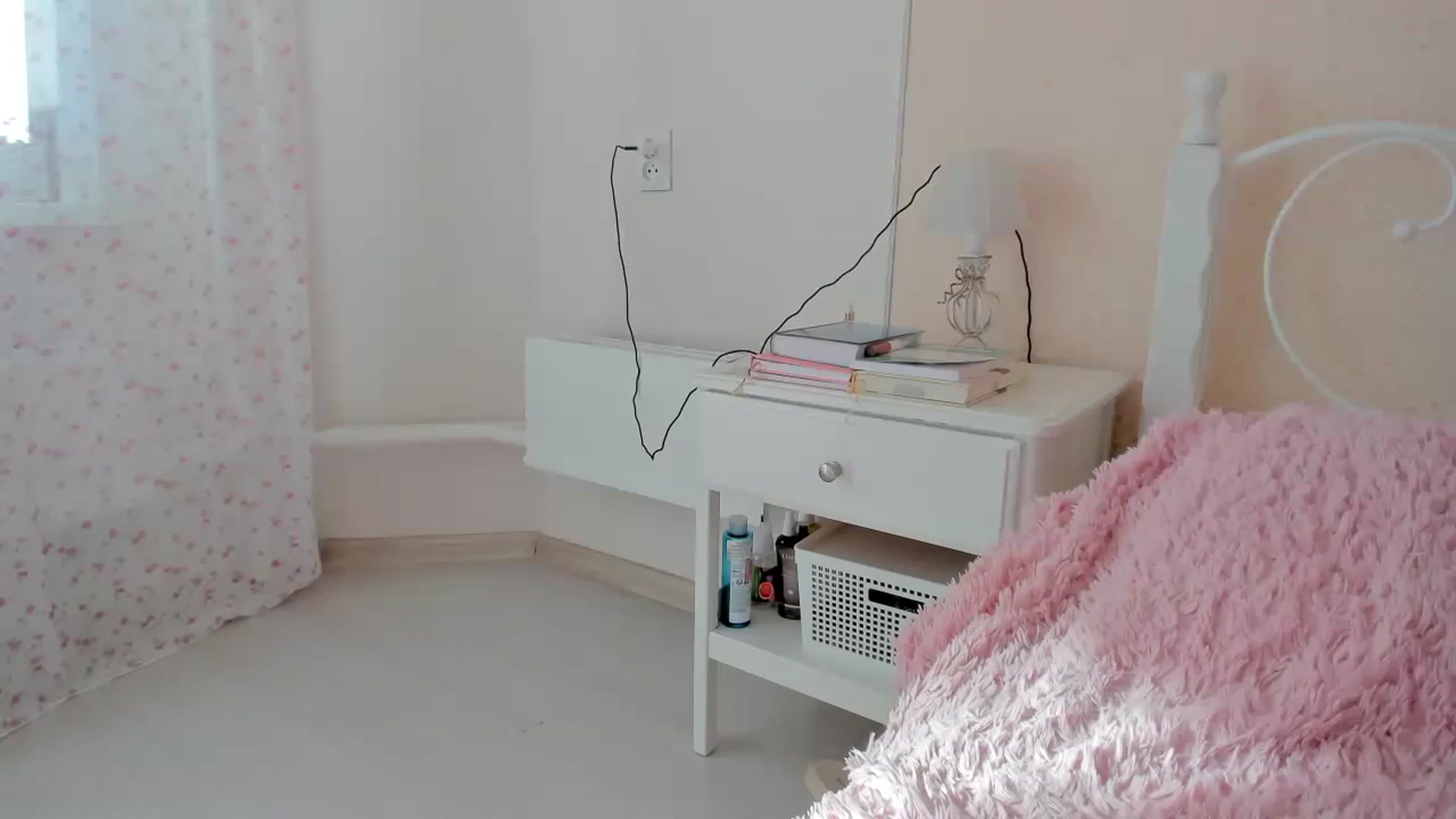 Gallery image thumbnail from DamnGooood's myfreecams stream on, 09/16/2023, 10:11 image 18 of 20