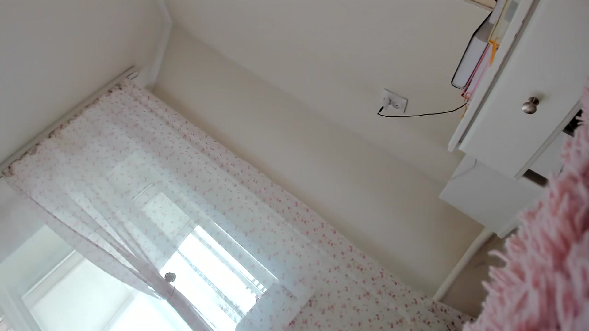 Gallery image thumbnail from DamnGooood's myfreecams stream on, 09/18/2023, 08:40 image 20 of 20
