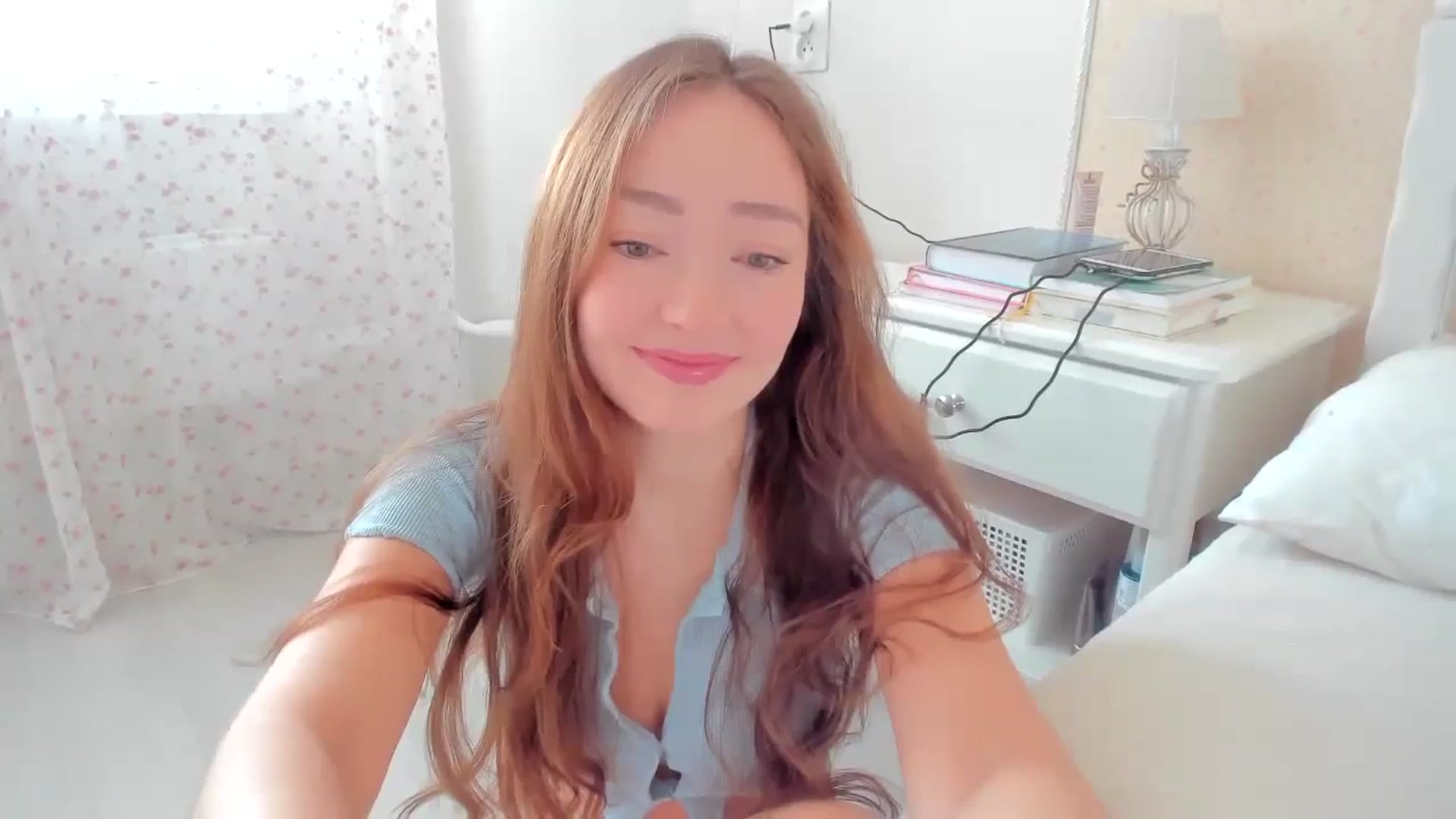 Gallery image thumbnail from DamnGooood's myfreecams stream on, 09/19/2023, 09:10 image 3 of 20