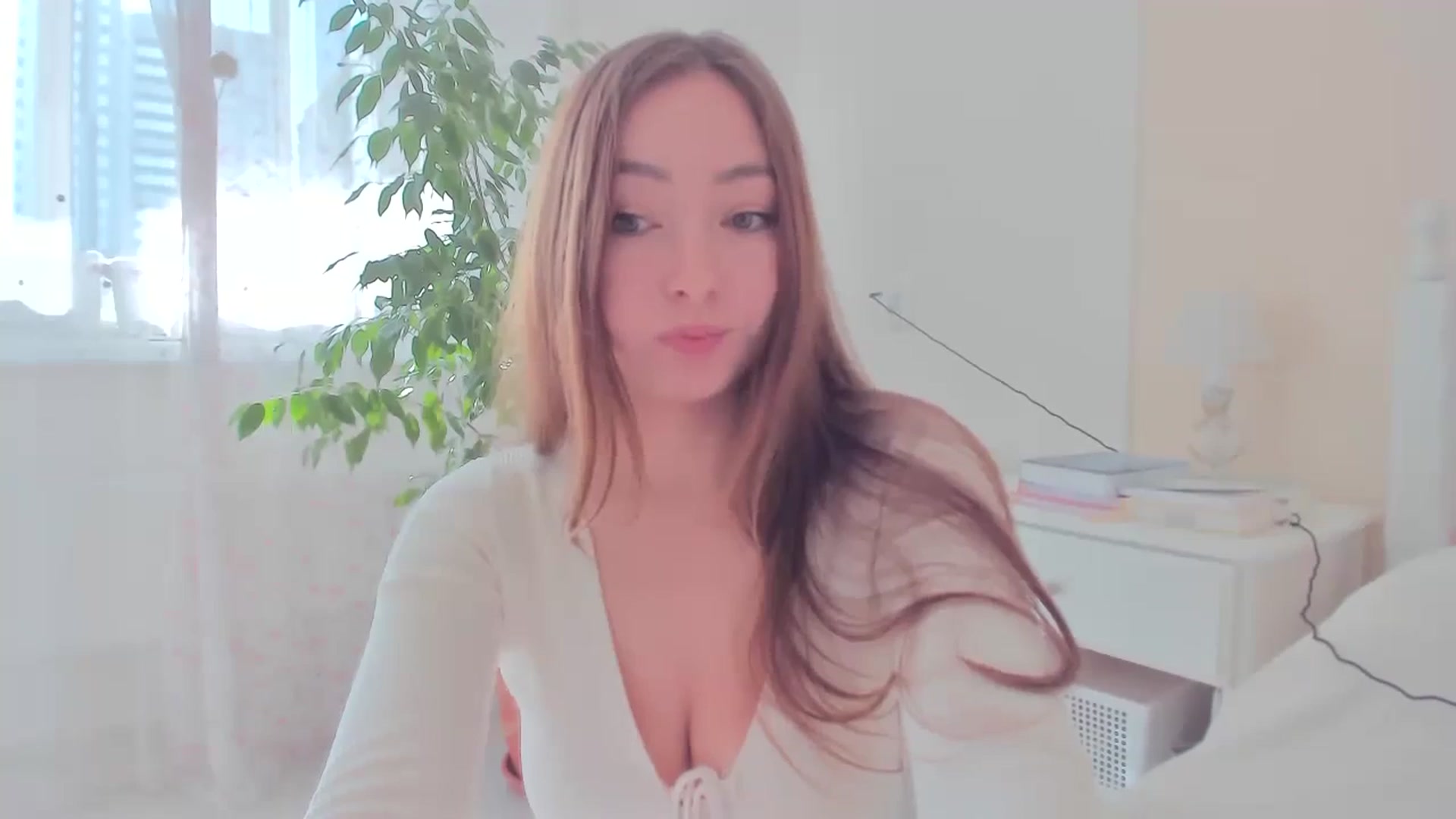 Gallery image thumbnail from DamnGooood's myfreecams stream on, 09/26/2023, 08:23 image 10 of 20