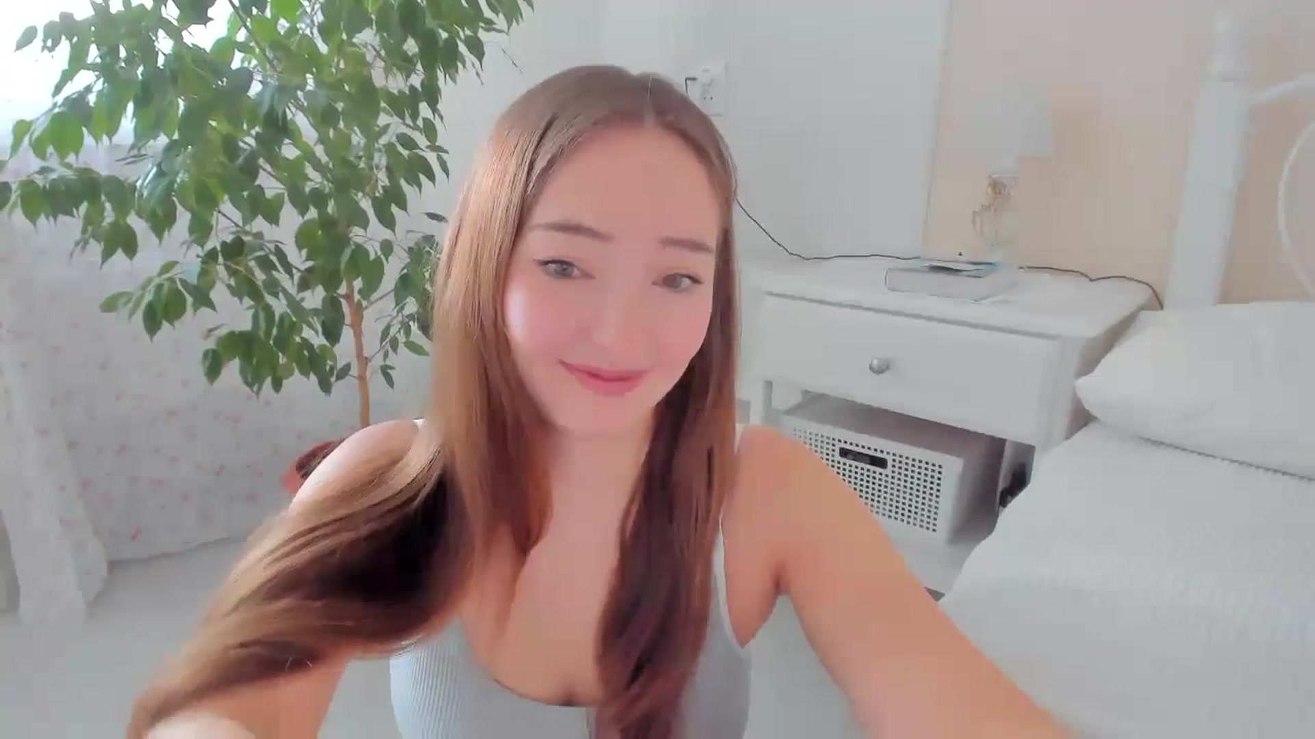 Gallery image thumbnail from DamnGooood's myfreecams stream on, 10/08/2023, 06:14 image 10 of 20