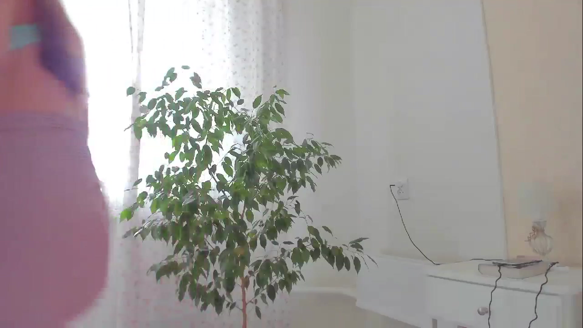 Gallery image thumbnail from DamnGooood's myfreecams stream on, 10/12/2023, 07:28 image 5 of 20