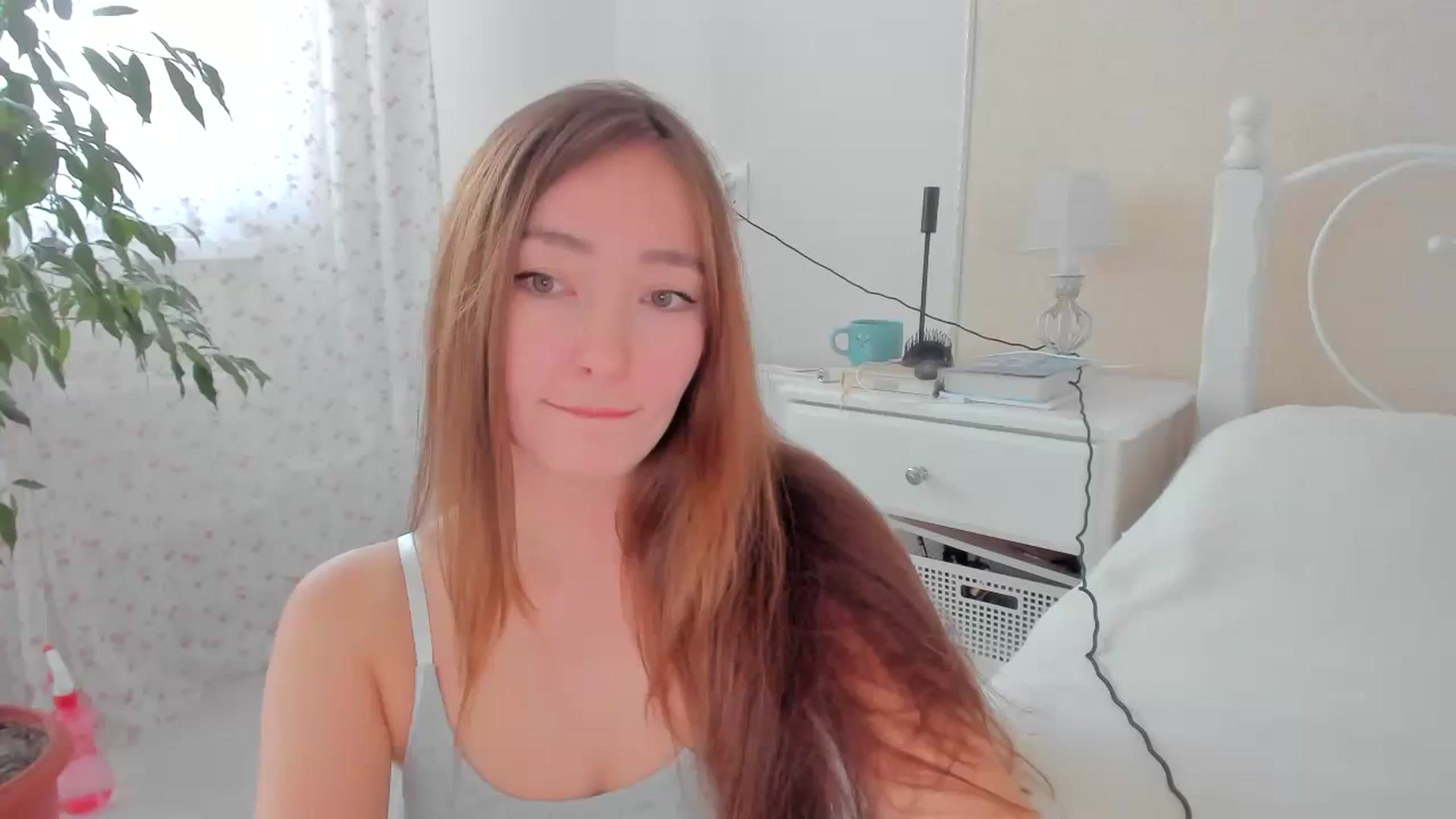 Gallery image thumbnail from DamnGooood's myfreecams stream on, 10/24/2023, 08:27 image 8 of 20