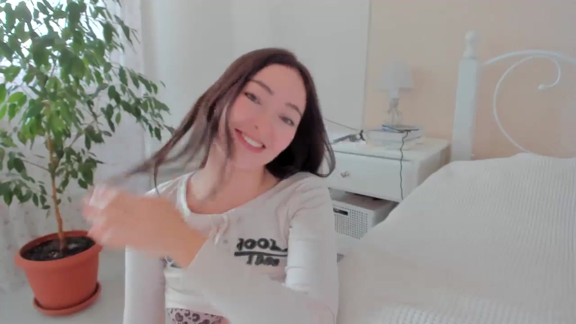 Gallery image thumbnail from DamnGooood's myfreecams stream on, 10/27/2023, 07:37 image 11 of 20