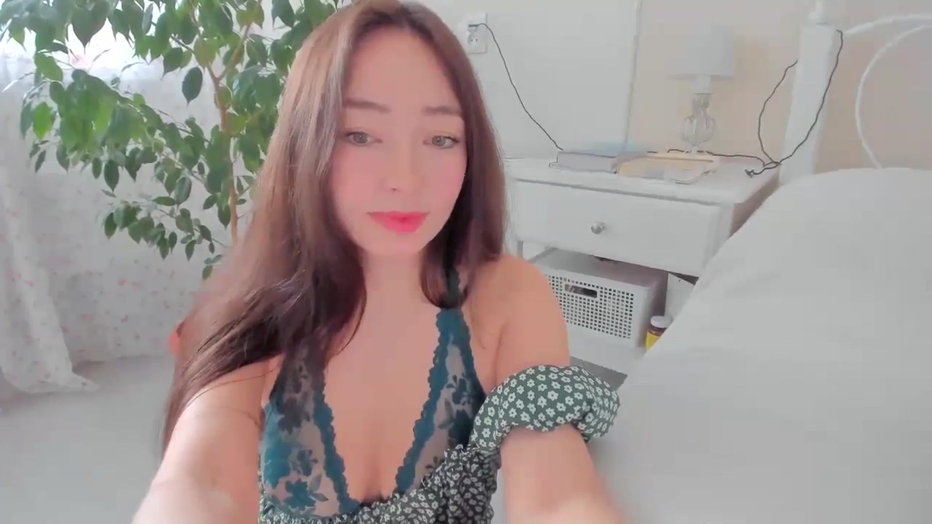 Gallery image thumbnail from DamnGooood's myfreecams stream on, 11/04/2023, 08:36 image 4 of 20