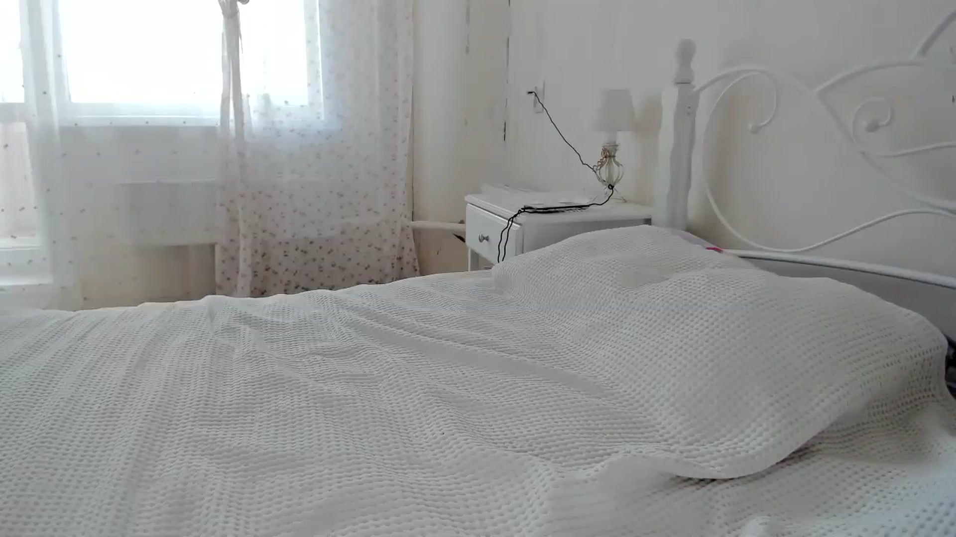 Gallery image thumbnail from DamnGooood's myfreecams stream on, 11/26/2023, 07:22 image 12 of 20
