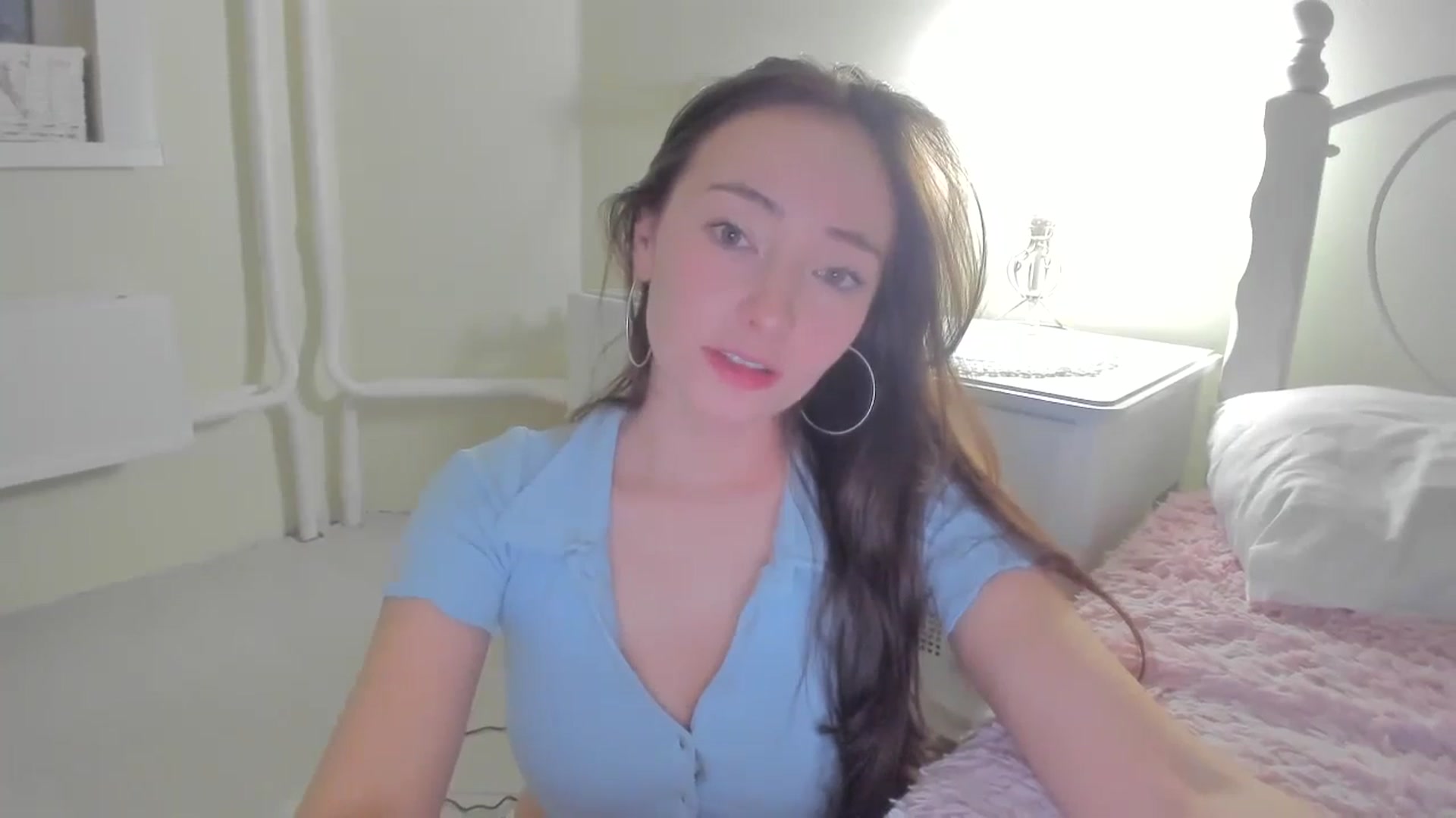 Gallery image thumbnail from DamnGooood's myfreecams stream on, 12/10/2023, 11:18 image 9 of 20