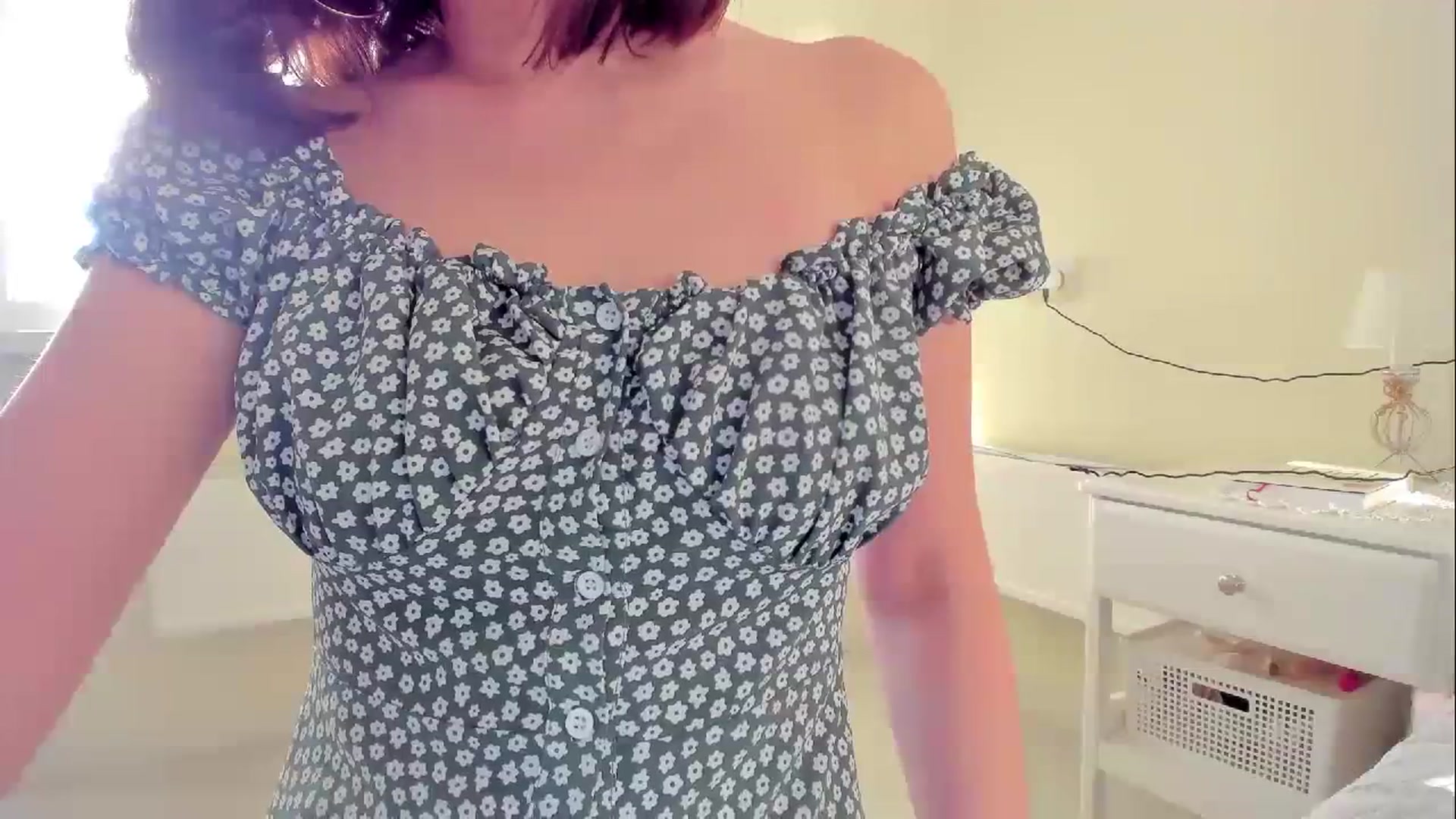 Gallery image thumbnail from DamnGooood's myfreecams stream on, 12/15/2023, 09:21 image 13 of 20