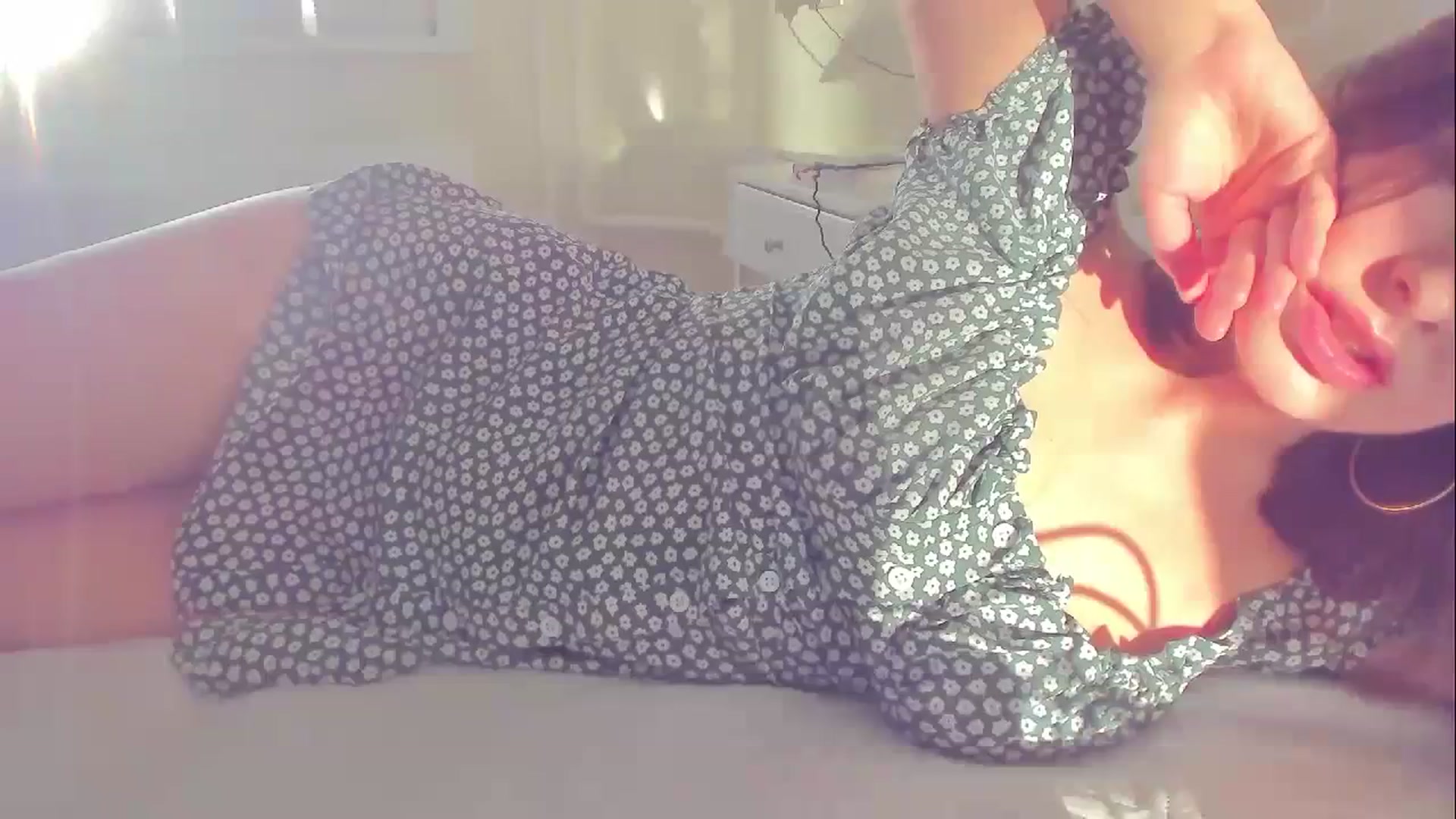 Gallery image thumbnail from DamnGooood's myfreecams stream on, 12/15/2023, 09:21 image 3 of 20