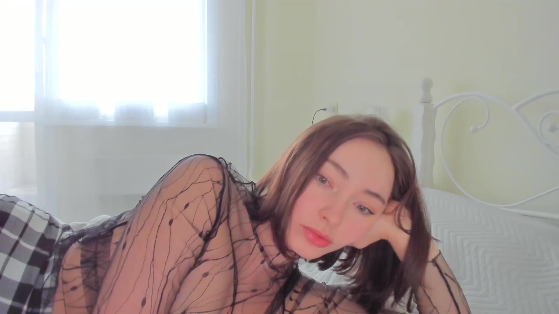 Gallery image thumbnail from DamnGooood's myfreecams stream on, 03/01/2024, 09:34 image 16 of 20