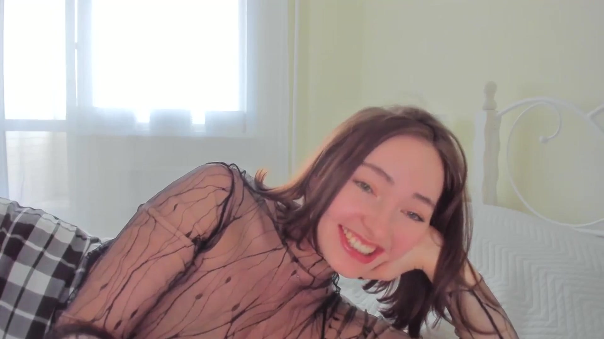 Gallery image thumbnail from DamnGooood's myfreecams stream on, 03/01/2024, 09:34 image 14 of 20