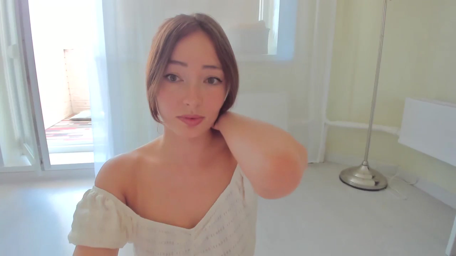 Gallery image thumbnail from DamnGooood's myfreecams stream on, 06/15/2024, 09:20 image 4 of 20