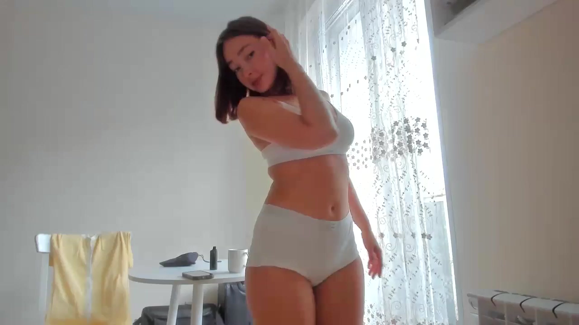 Gallery image thumbnail from DamnGooood's myfreecams stream on, 06/17/2024, 08:35 image 12 of 20