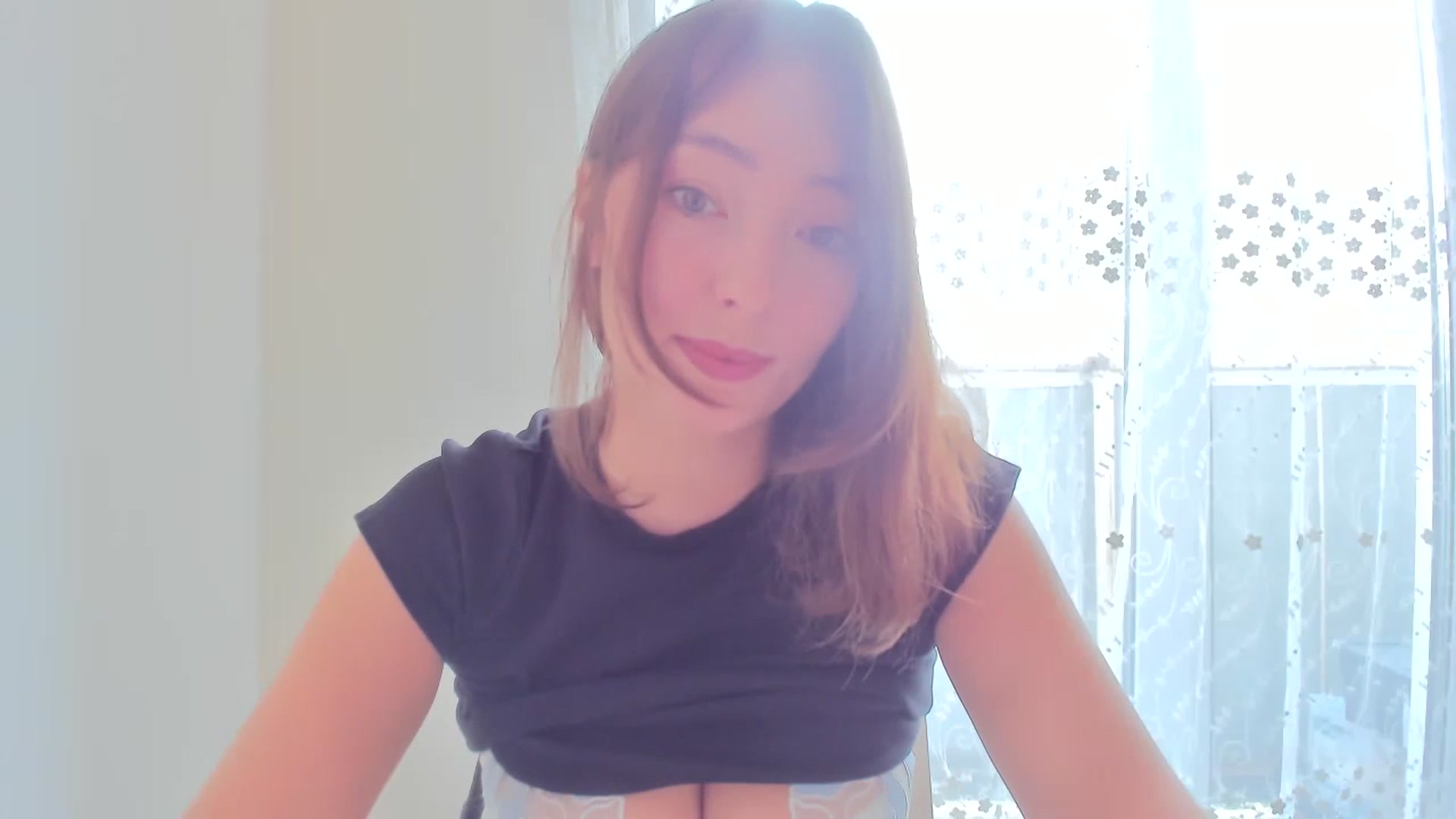Gallery image thumbnail from DamnGooood's myfreecams stream on, 08/05/2024, 07:03 image 16 of 20