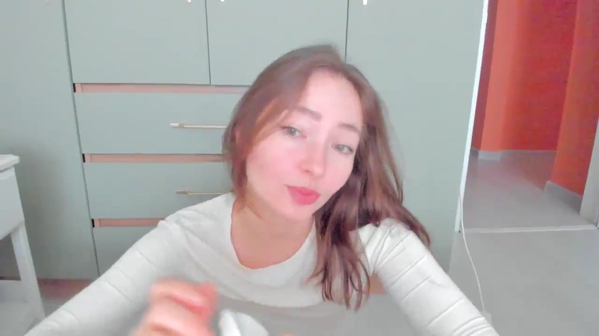 Gallery image thumbnail from DamnGooood's myfreecams stream on, 11/15/2024, 03:28 image 18 of 20