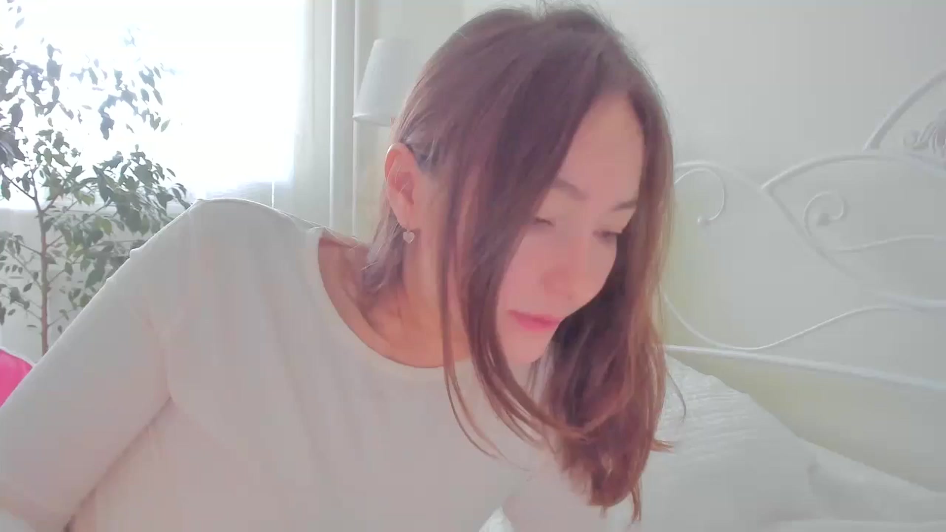 Gallery image thumbnail from DamnGooood's myfreecams stream on, 11/15/2024, 04:31 image 15 of 20