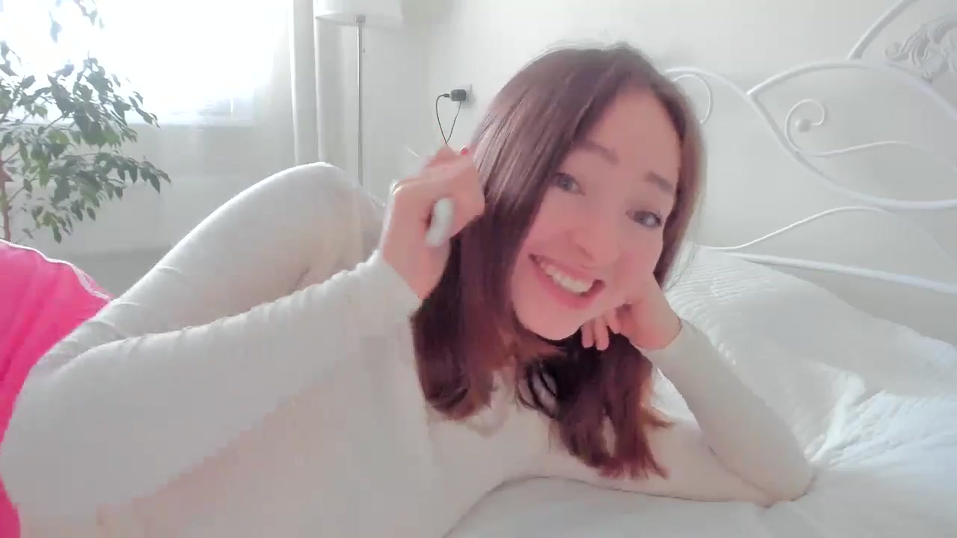 Gallery image thumbnail from DamnGooood's myfreecams stream on, 11/15/2024, 04:31 image 8 of 20