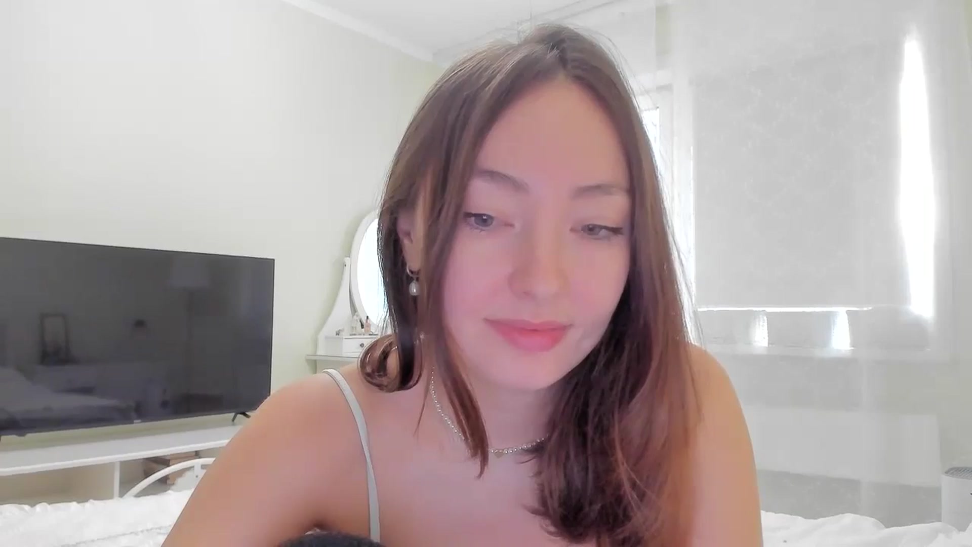 Gallery image thumbnail from DamnGooood's myfreecams stream on, 12/01/2024, 09:27 image 20 of 20
