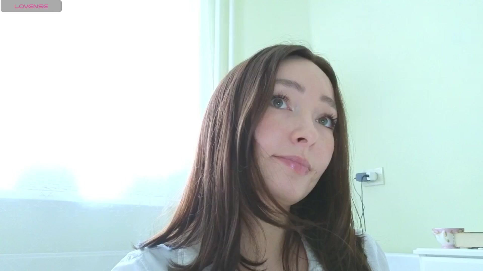 Gallery image thumbnail from DamnGooood's myfreecams stream on, 12/10/2024, 05:38 image 10 of 20